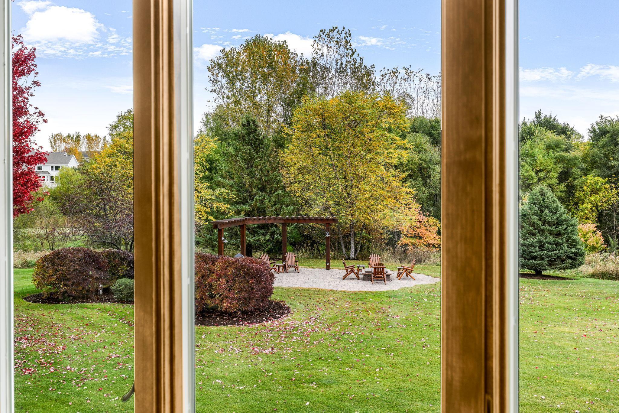 21451 Bitterbush Pass