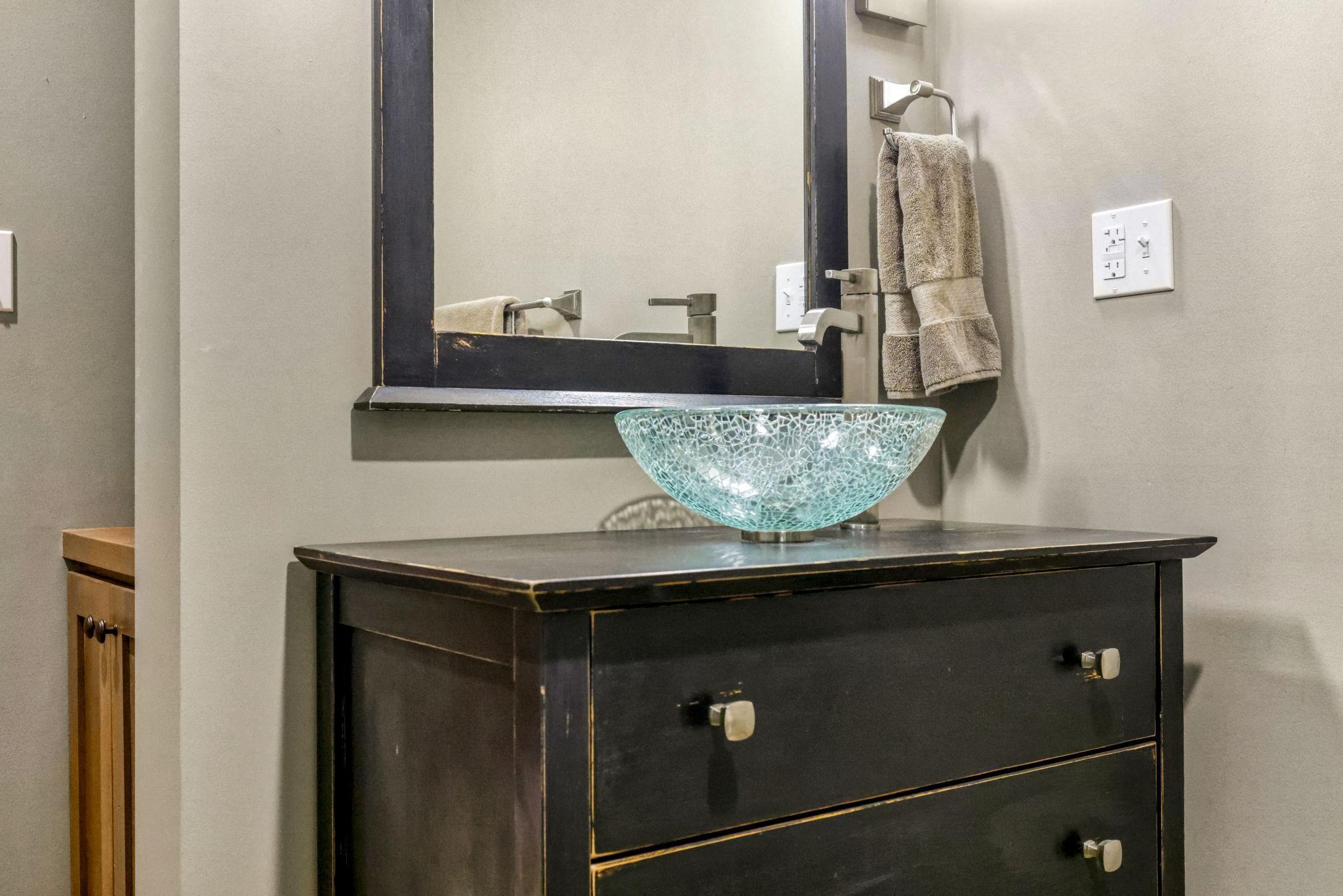 21451 Bitterbush Pass