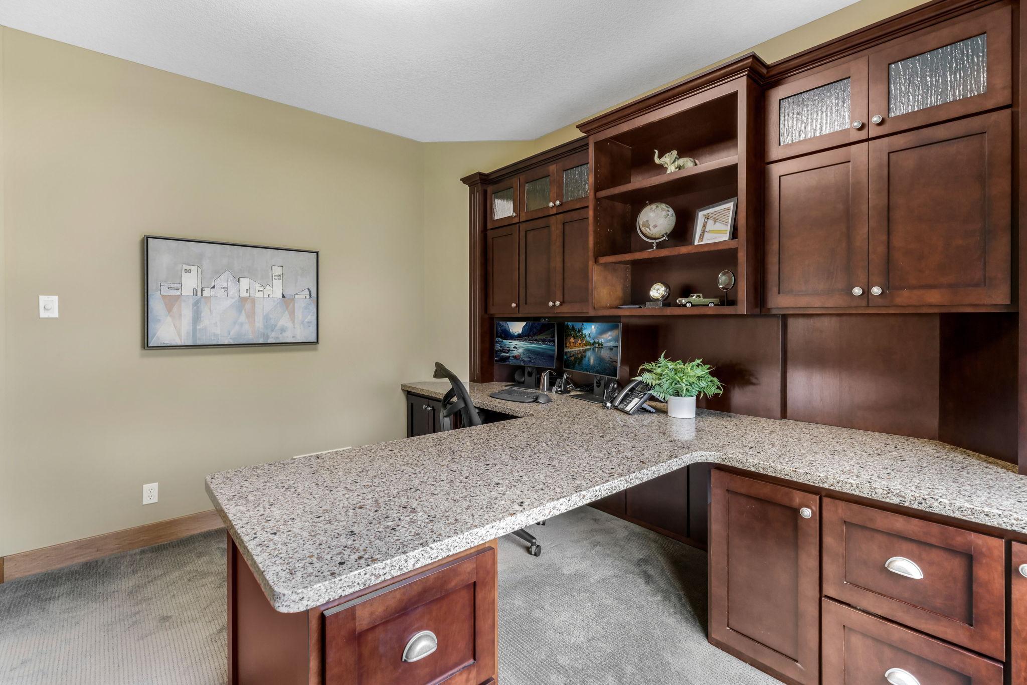 21451 Bitterbush Pass