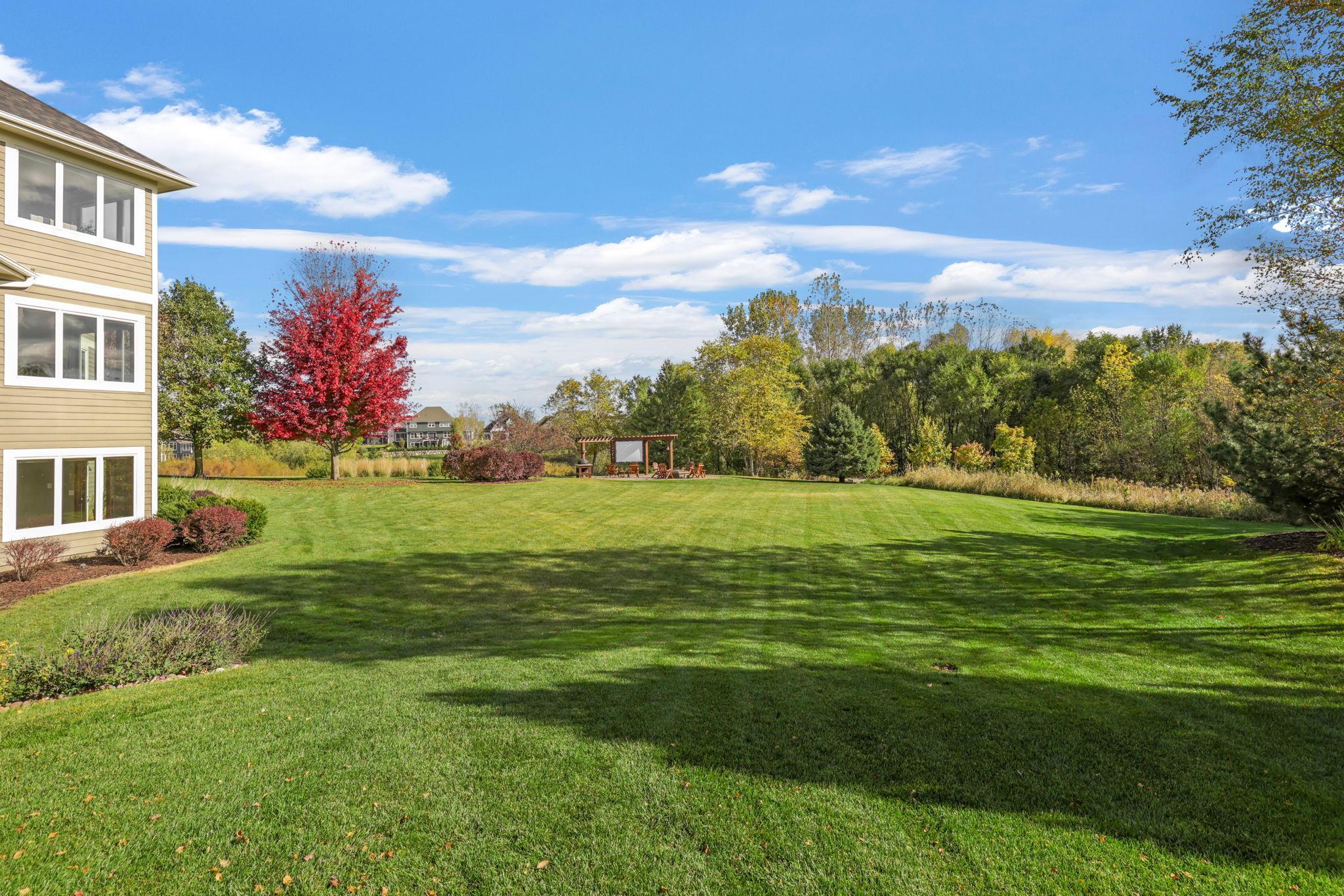 21451 Bitterbush Pass