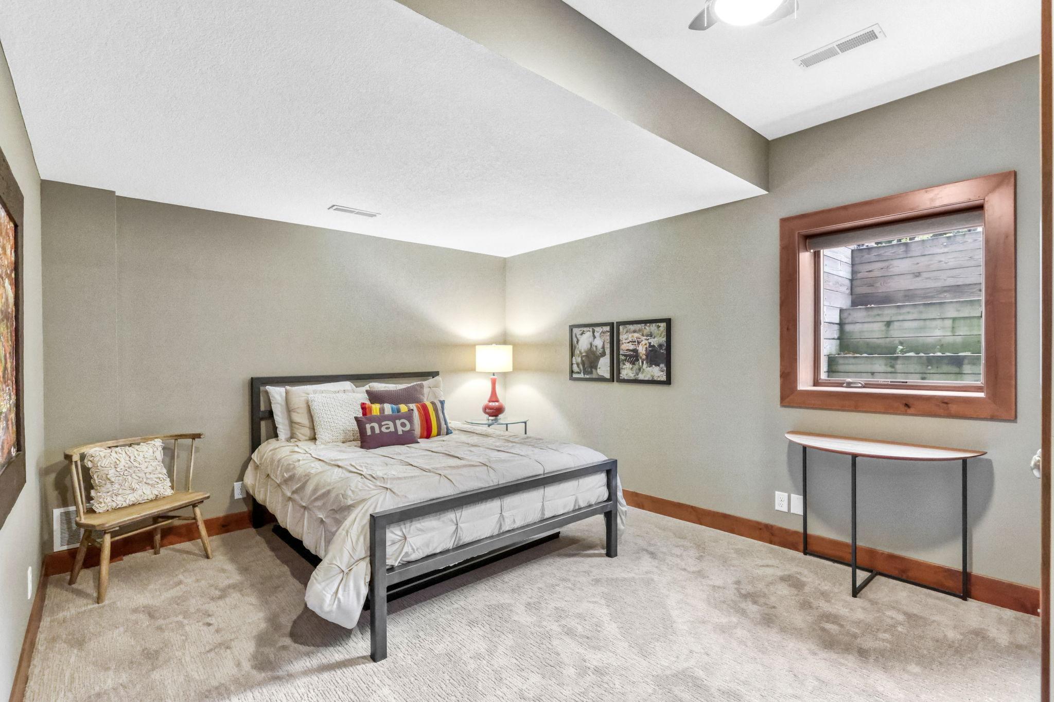 21451 Bitterbush Pass