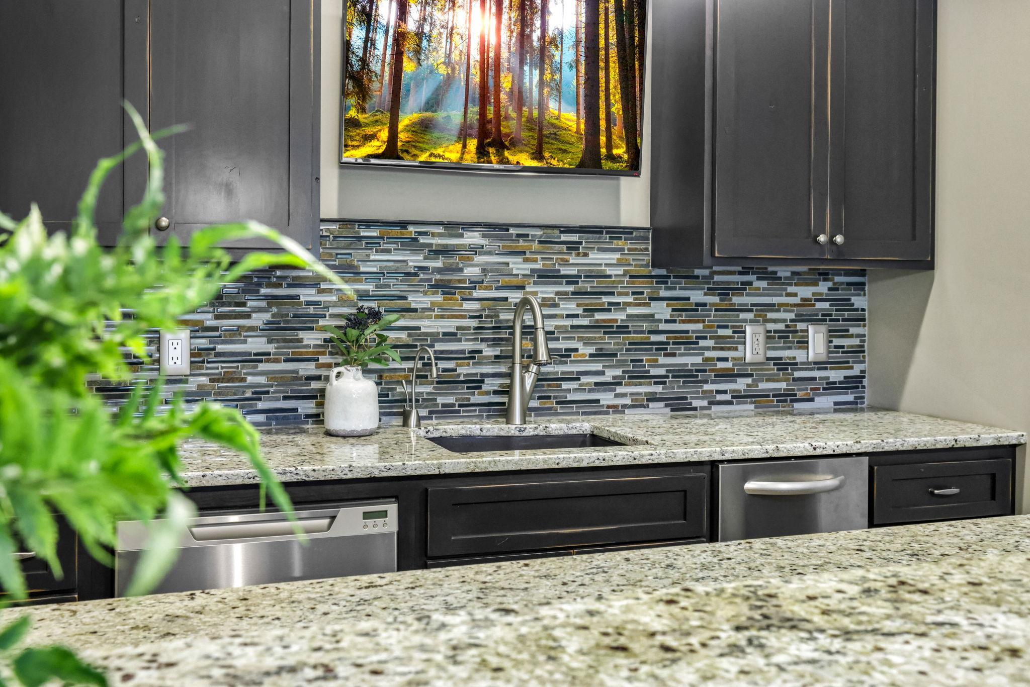 21451 Bitterbush Pass