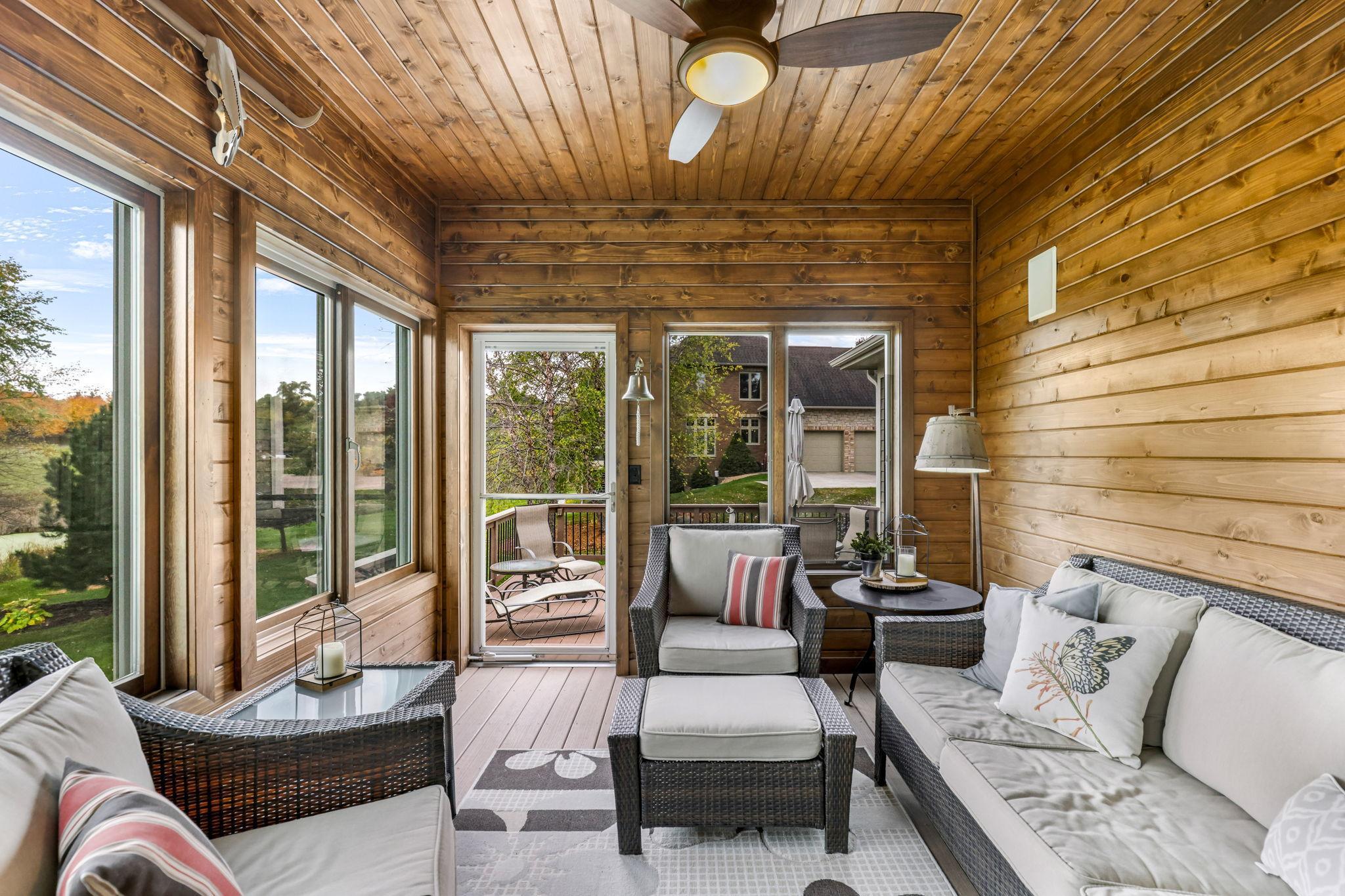 21451 Bitterbush Pass