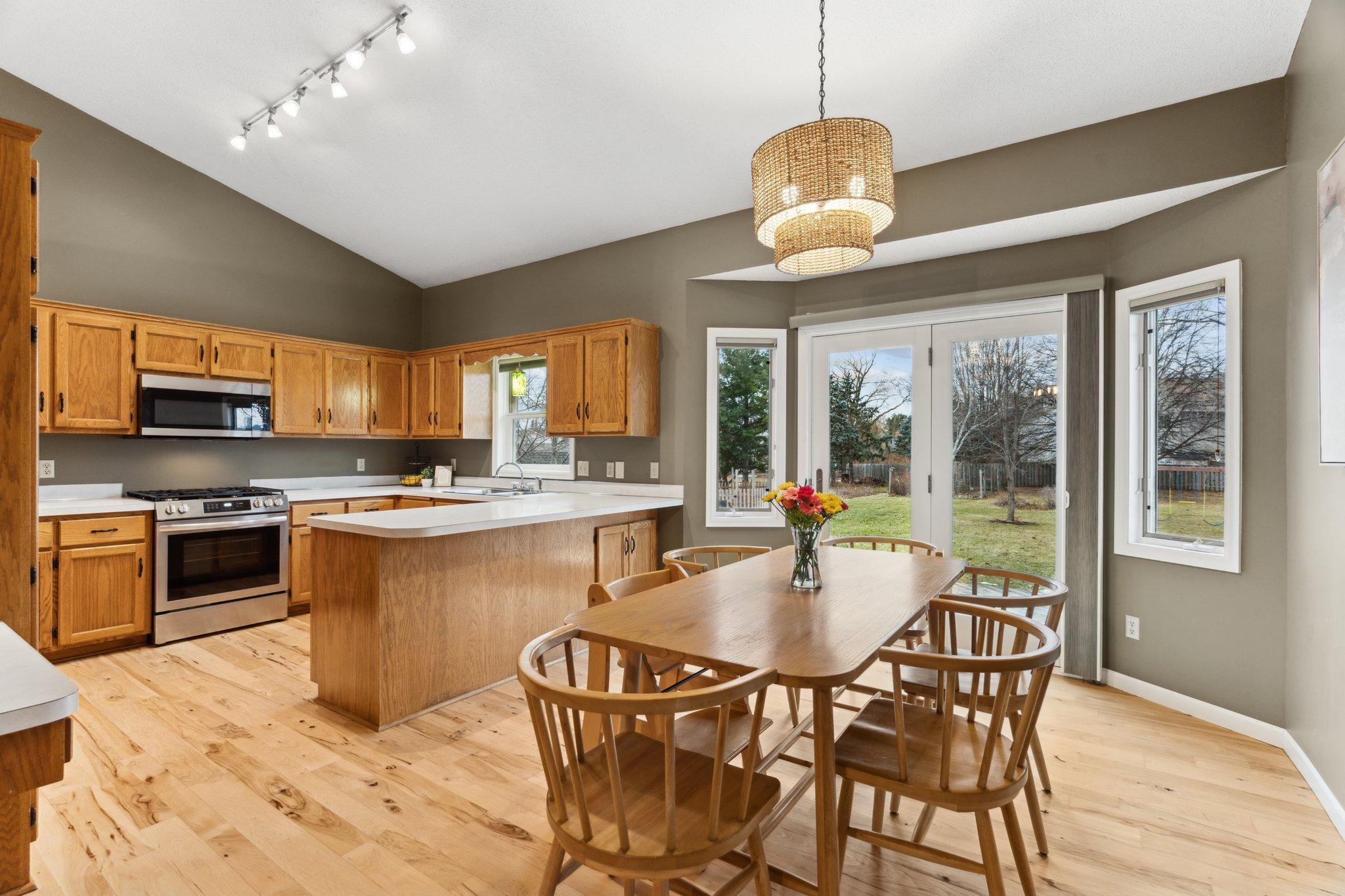 941 Saddlebrook Trail