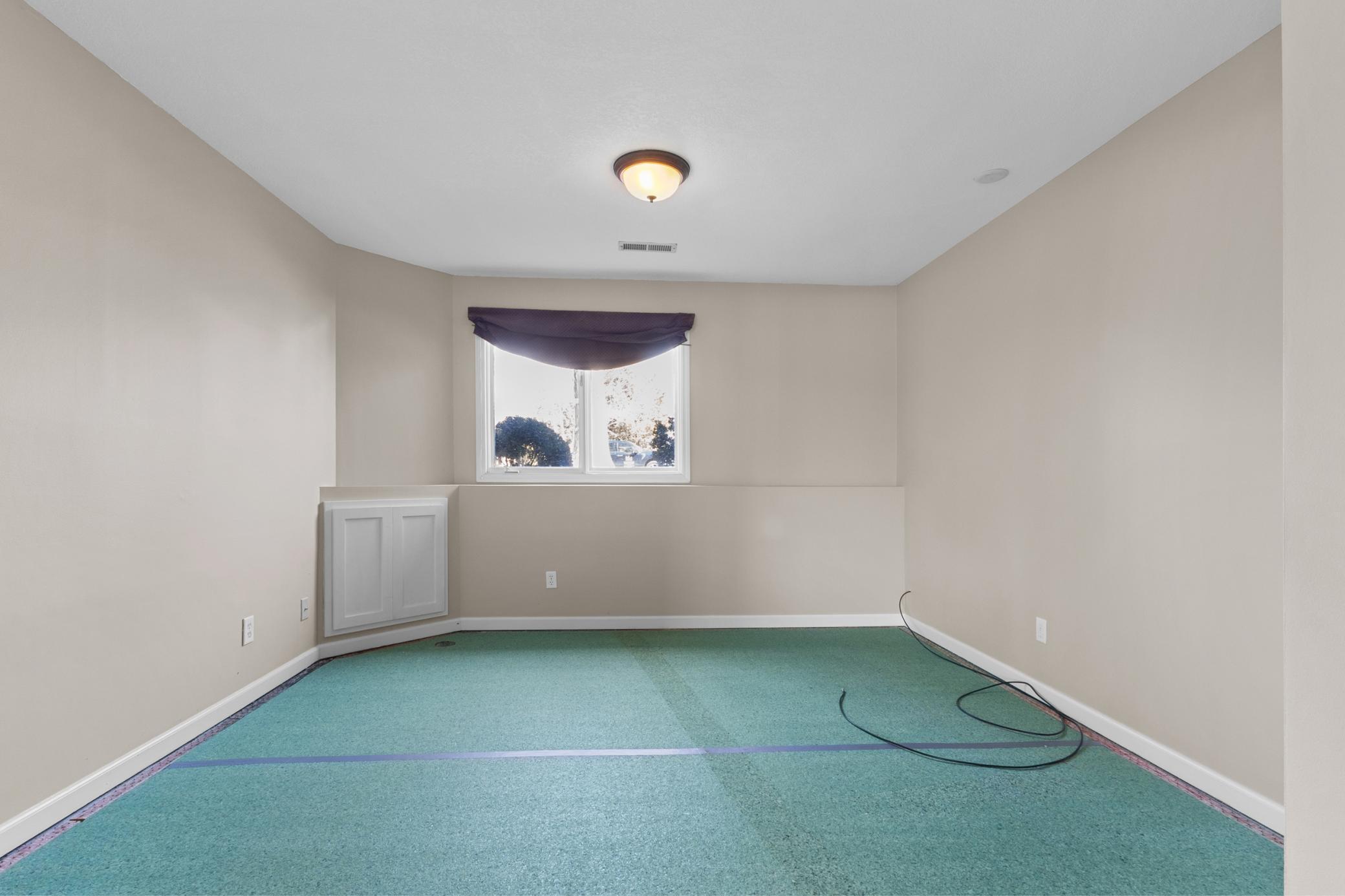 3535 Ivy Place