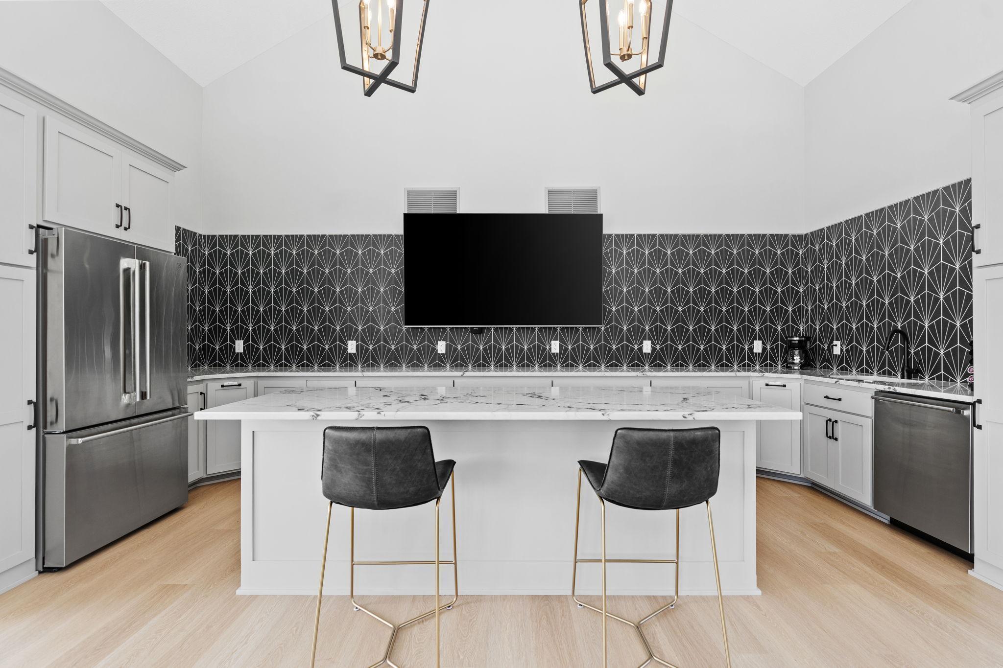 4825 Linden Cove Lane Unit: 11