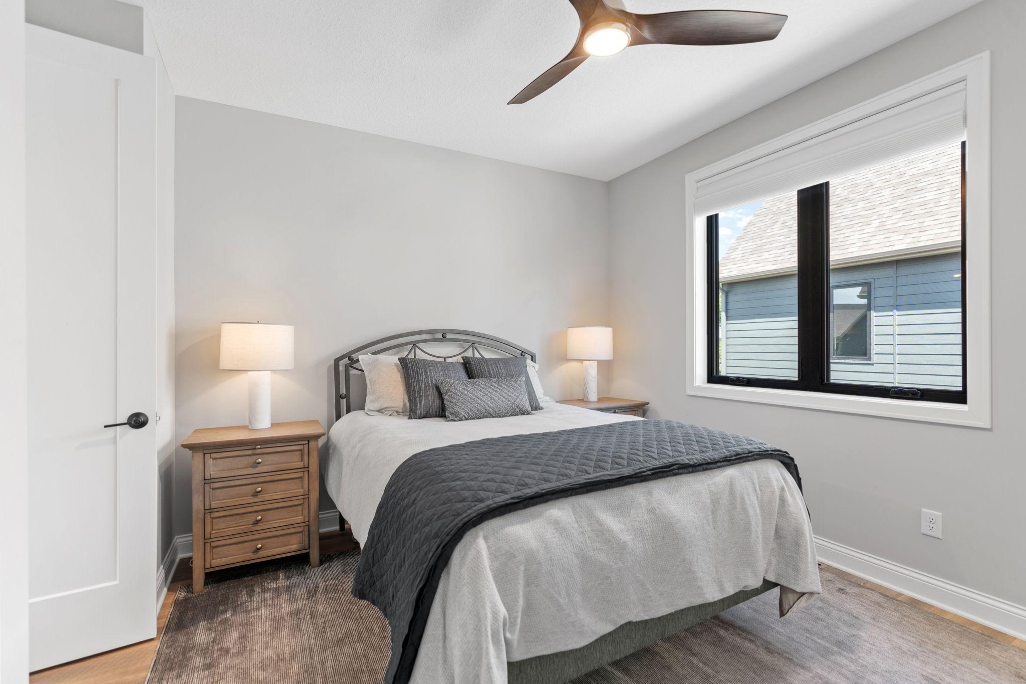 4825 Linden Cove Lane Unit: 11