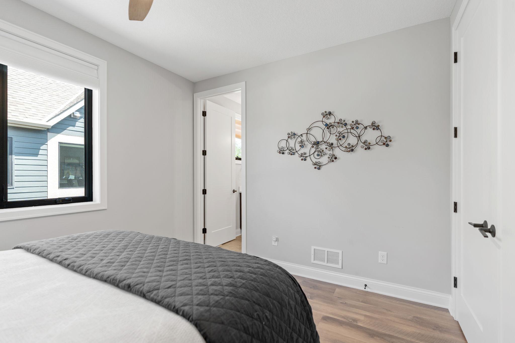 4825 Linden Cove Lane Unit: 11