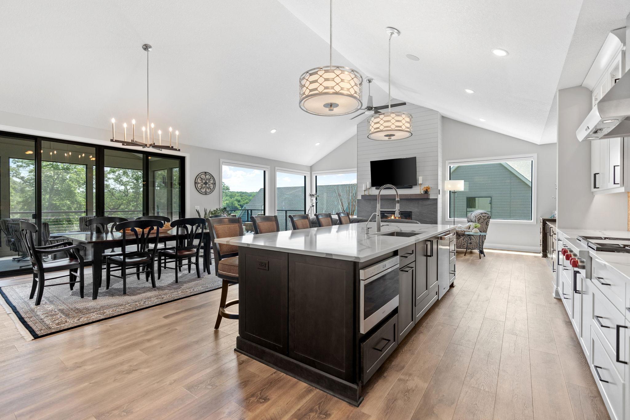 4825 Linden Cove Lane Unit: 11