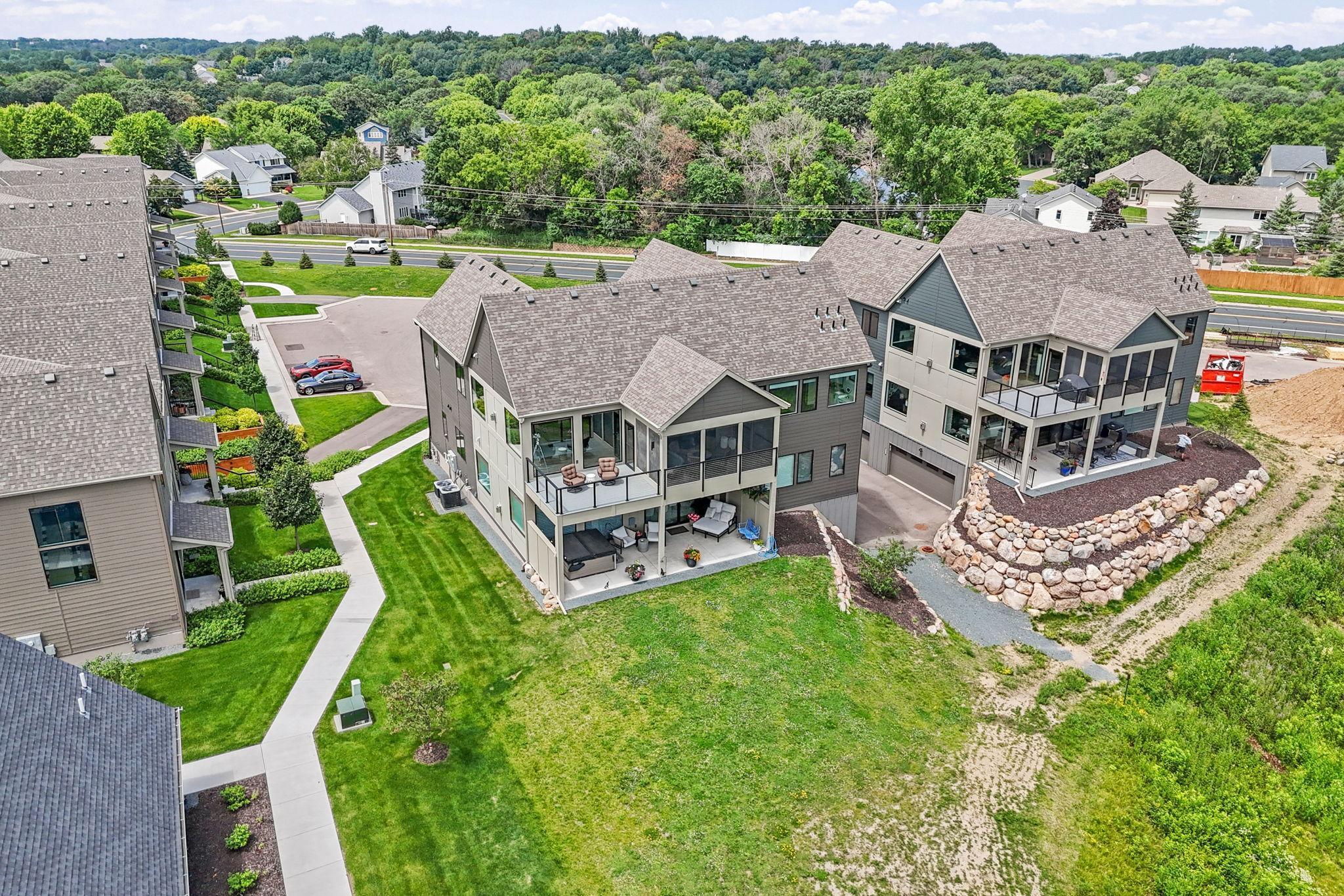 4825 Linden Cove Lane Unit: 11