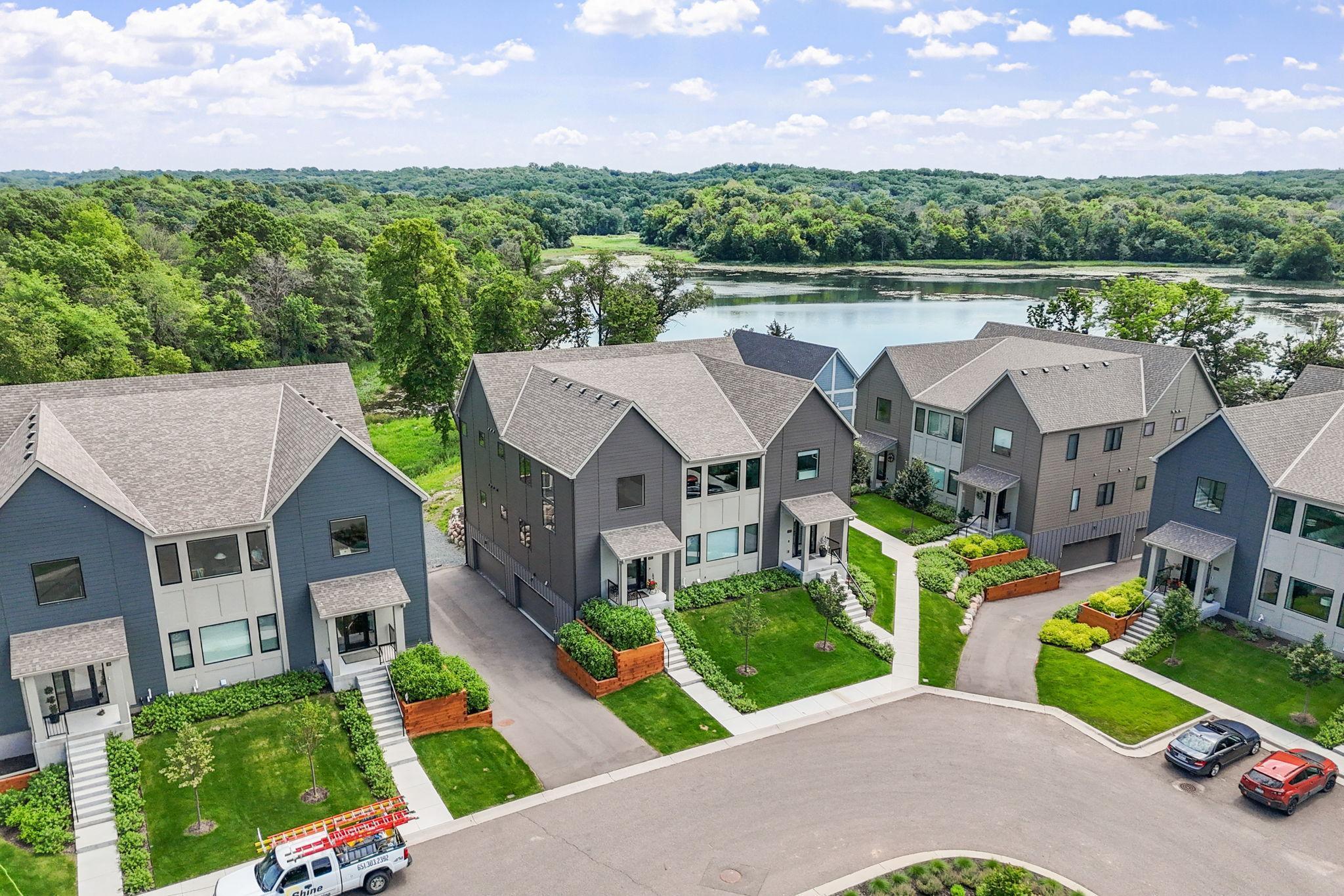 4825 Linden Cove Lane Unit: 11