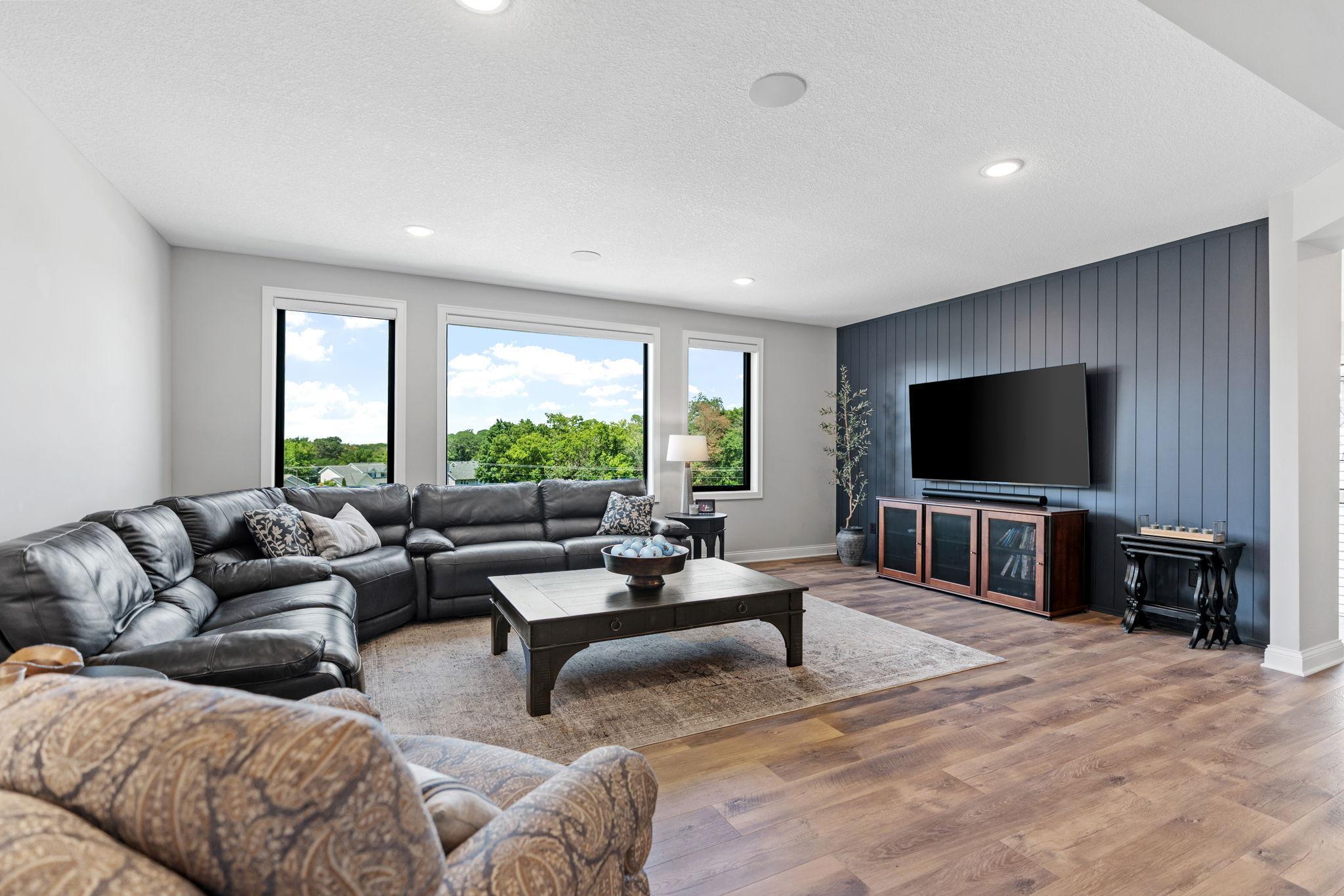 4825 Linden Cove Lane Unit: 11