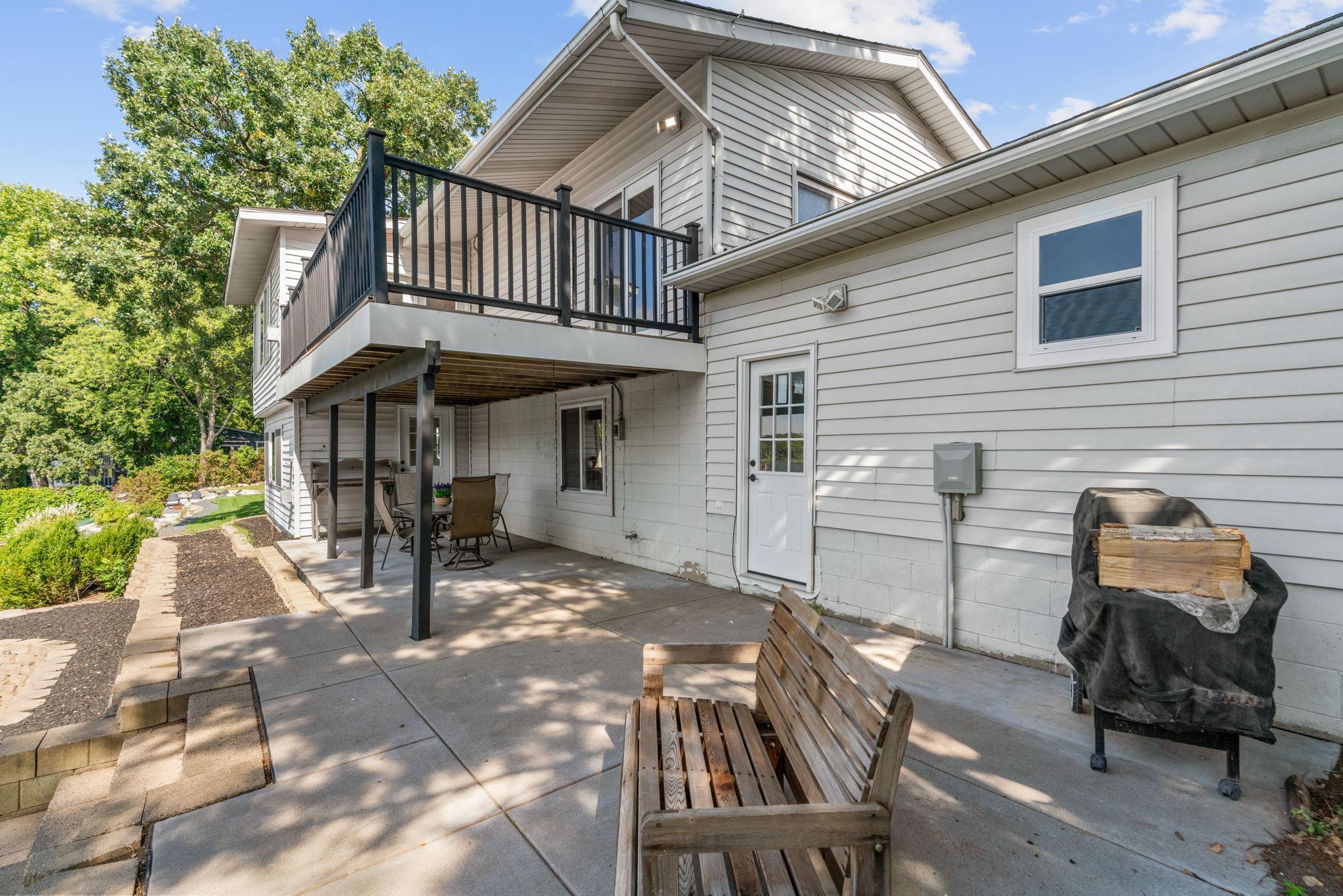 14858 Oakland Beach Avenue SE