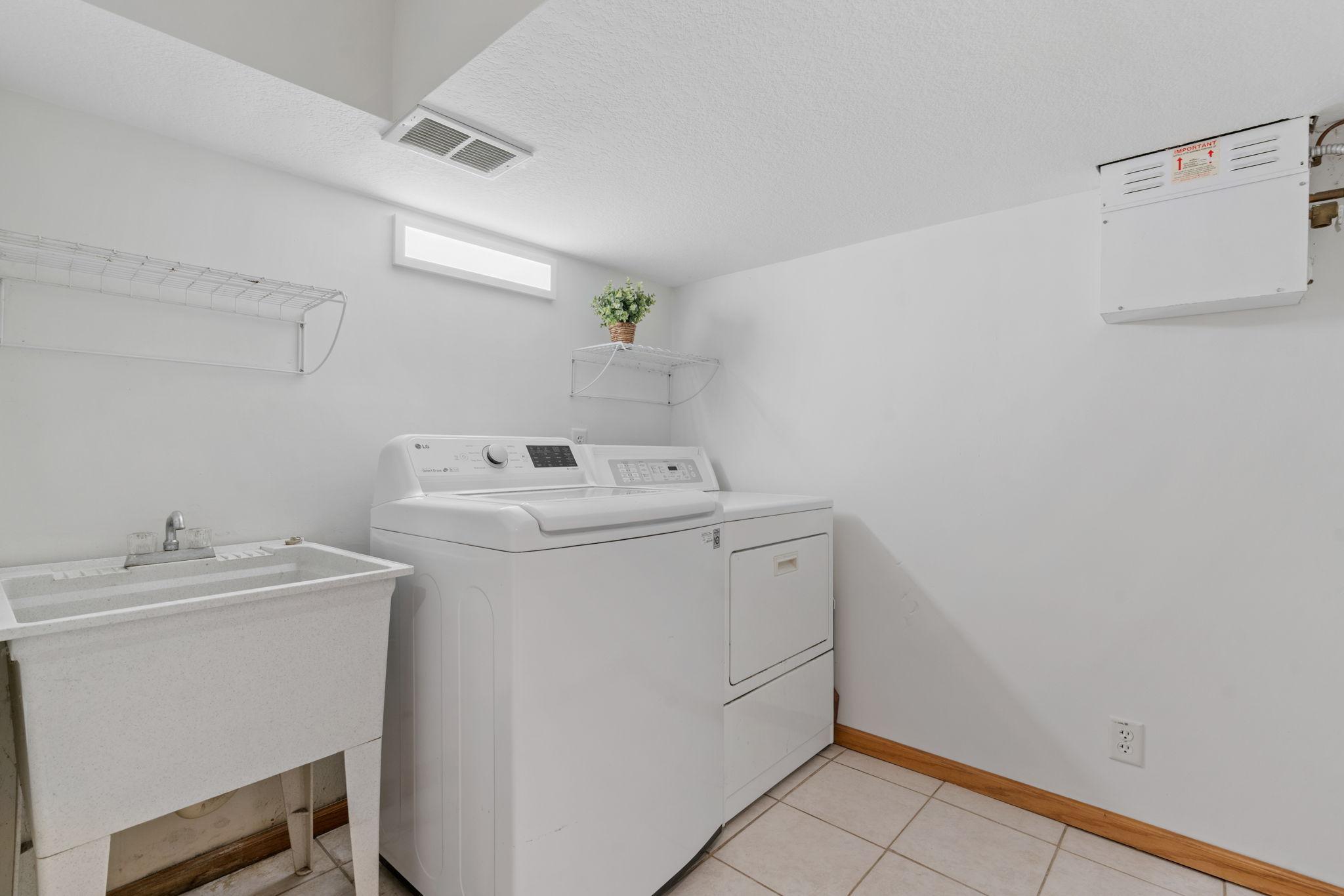 14858 Oakland Beach Avenue SE