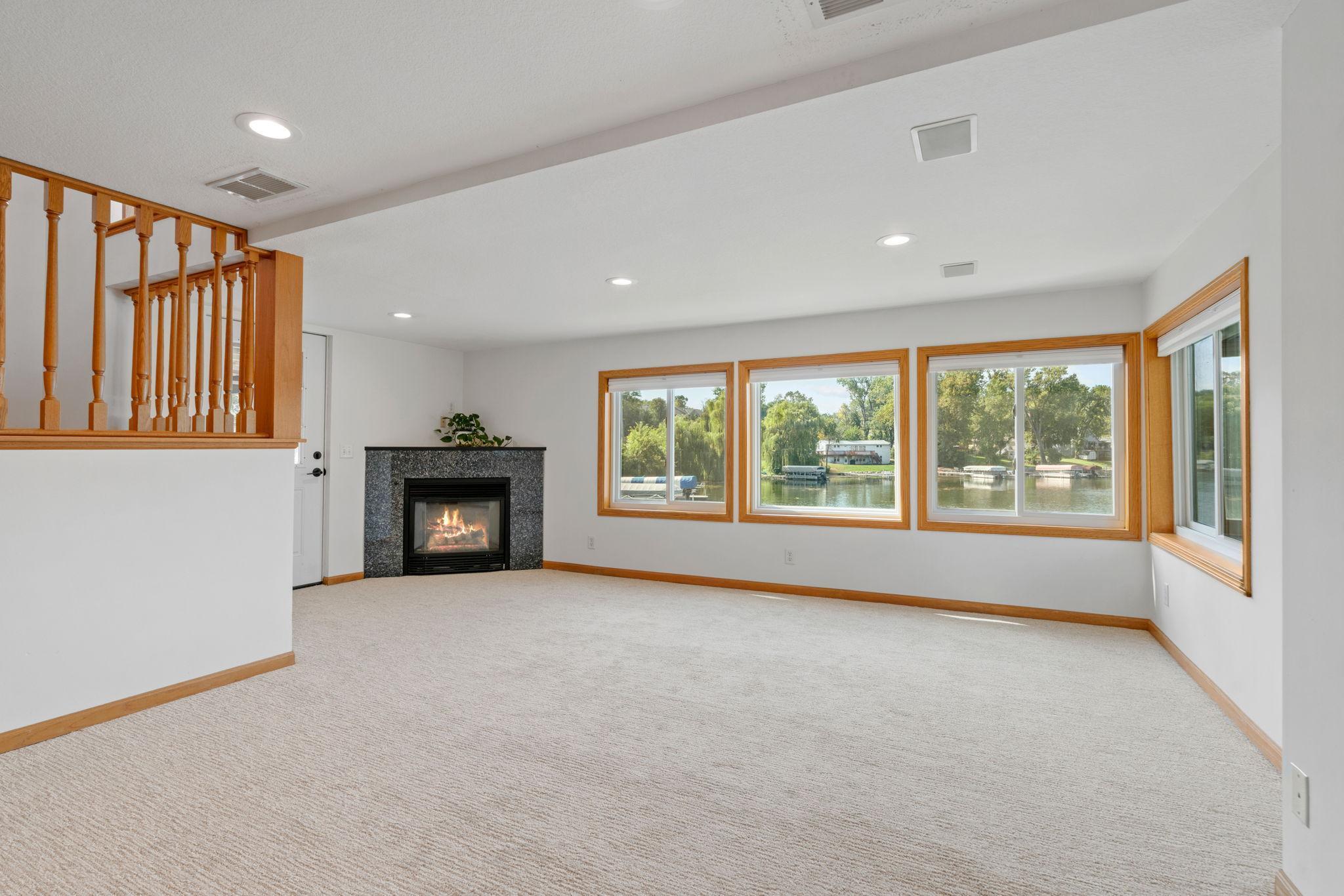 14858 Oakland Beach Avenue SE