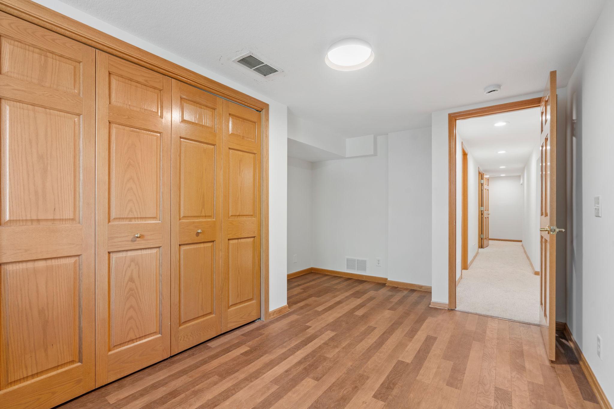 14858 Oakland Beach Avenue SE