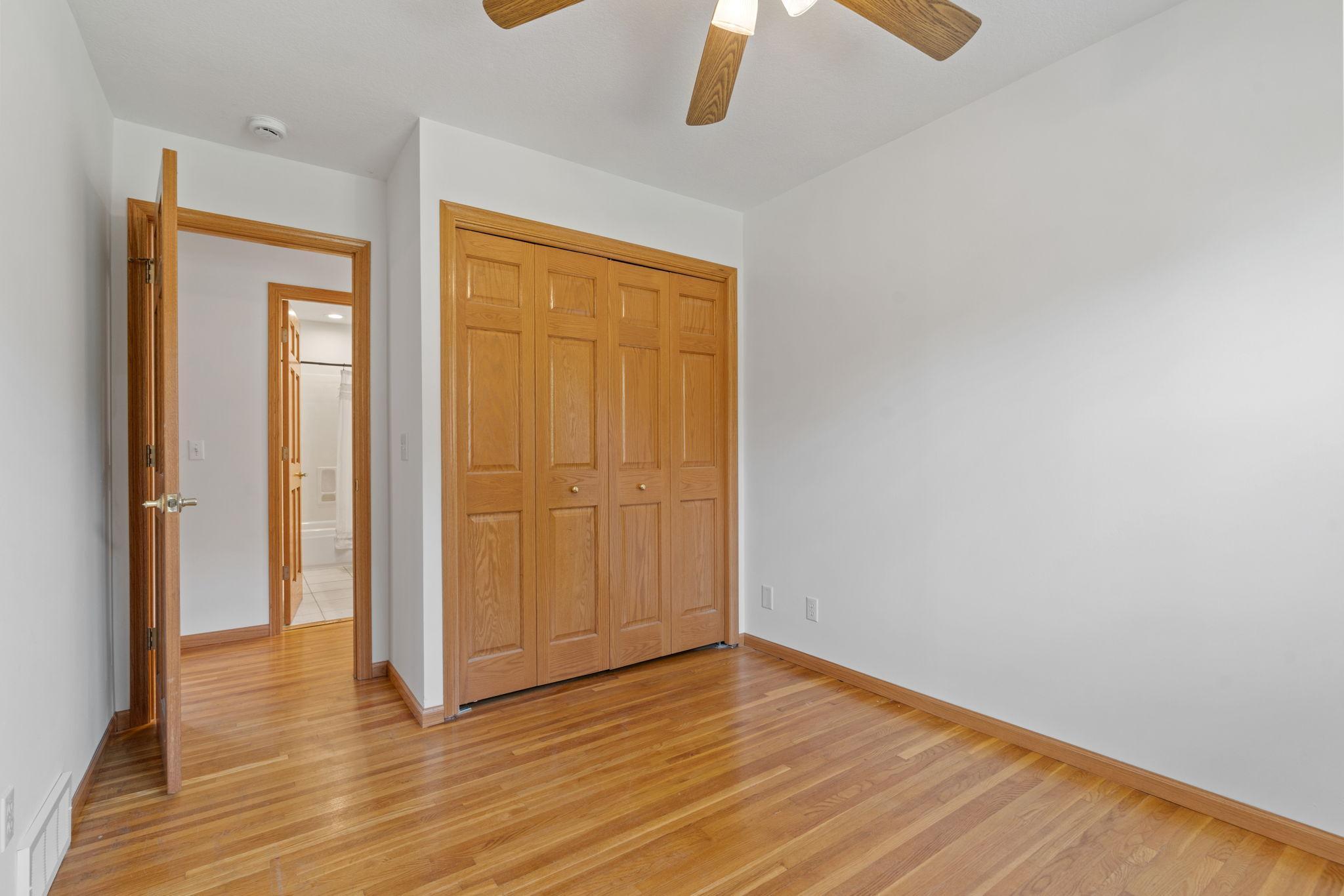 14858 Oakland Beach Avenue SE