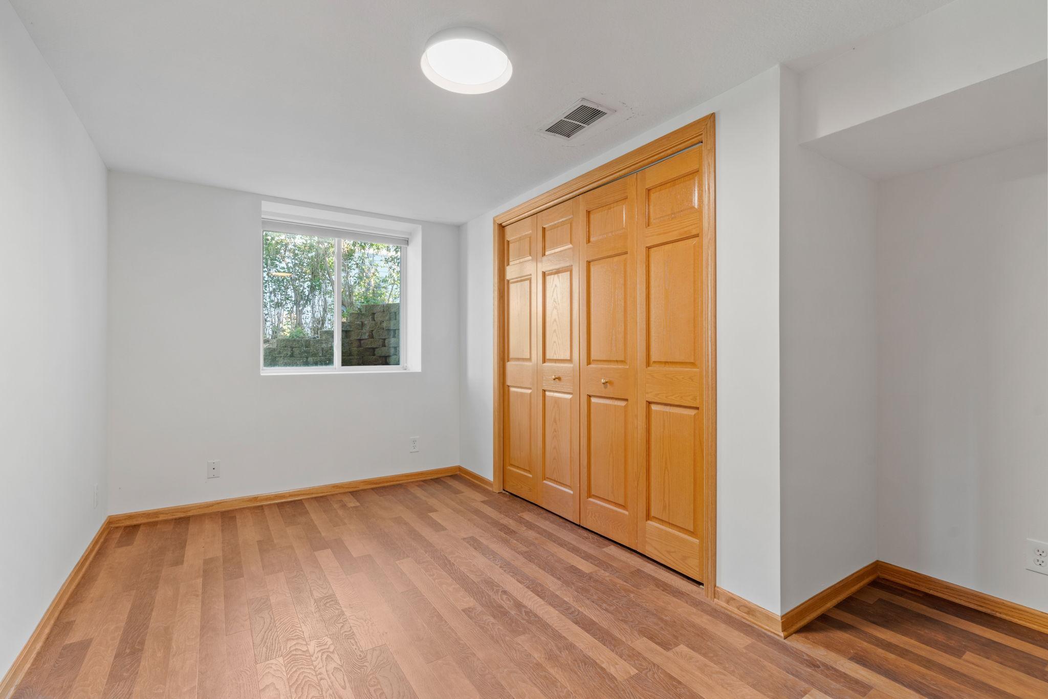 14858 Oakland Beach Avenue SE