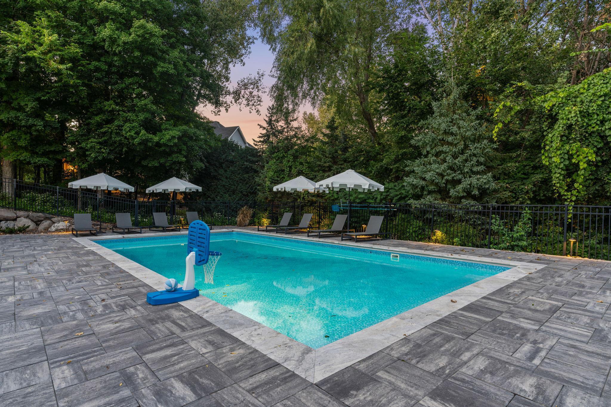 14907 Wildwood Court