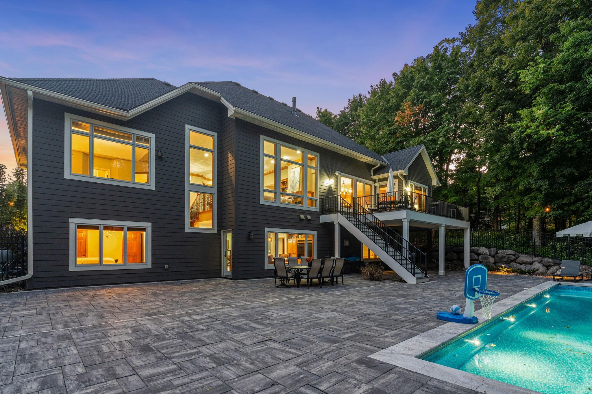 14907 Wildwood Court