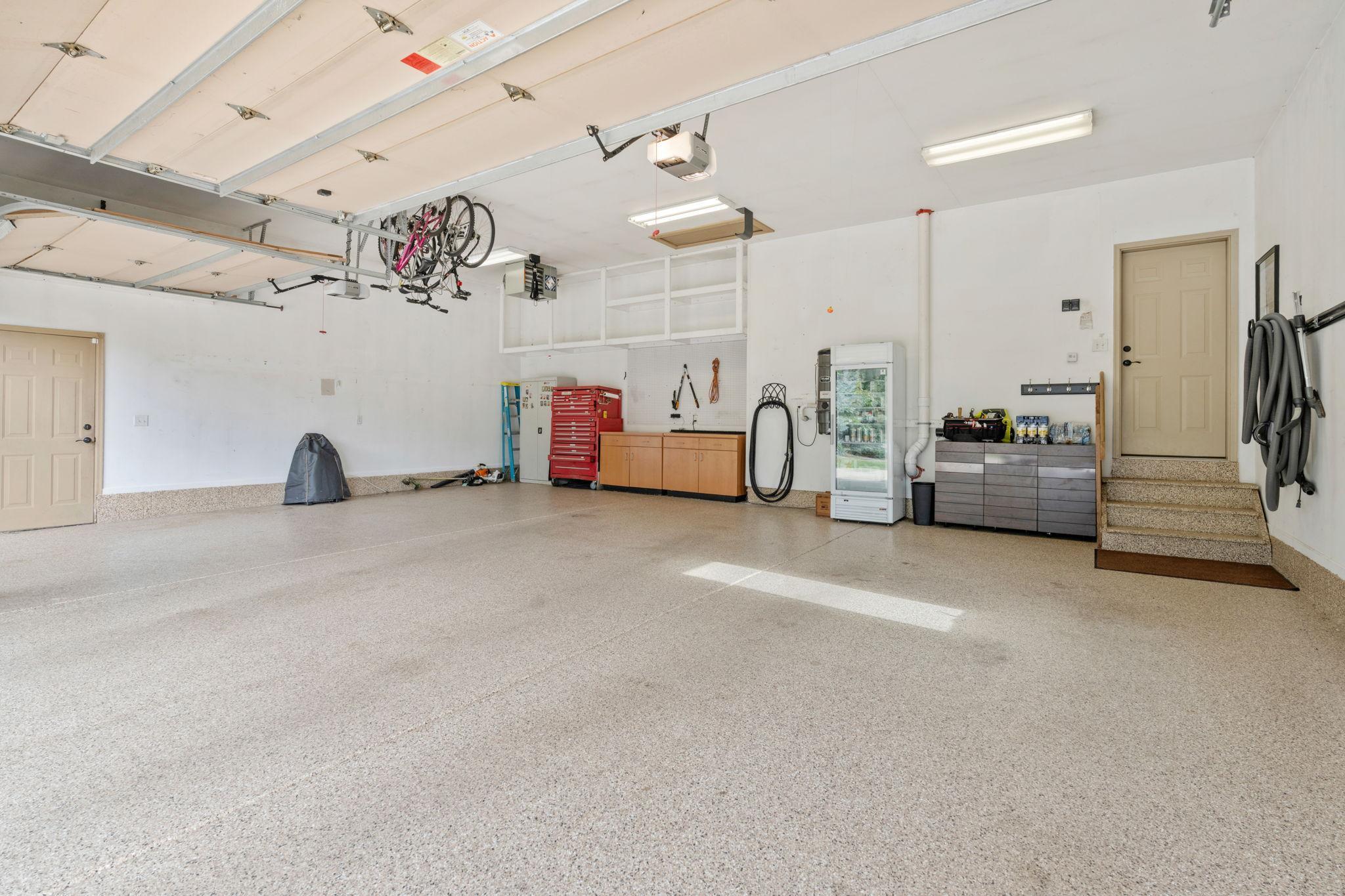 14907 Wildwood Court