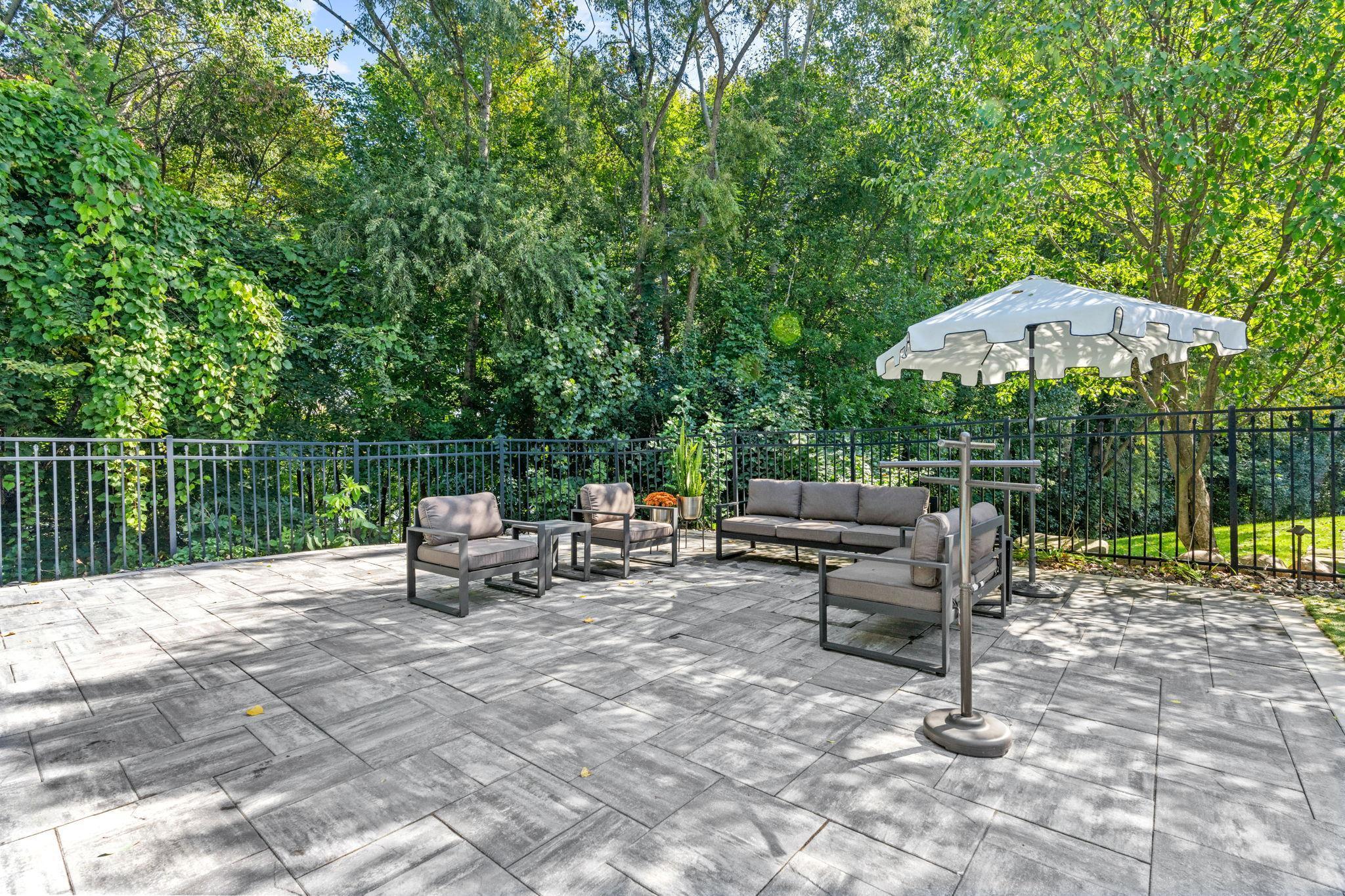 14907 Wildwood Court