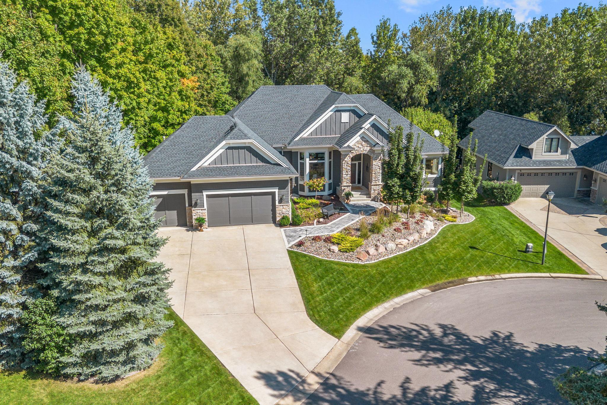 14907 Wildwood Court