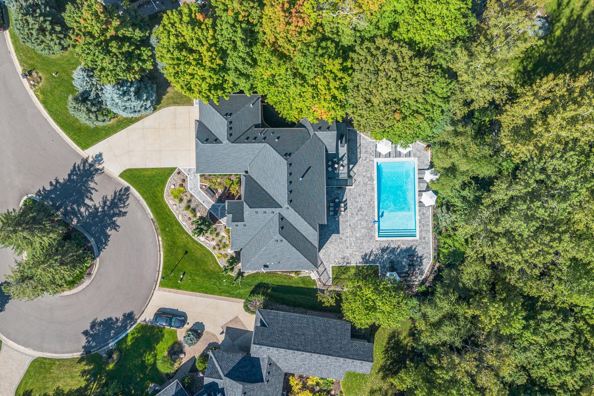 14907 Wildwood Court