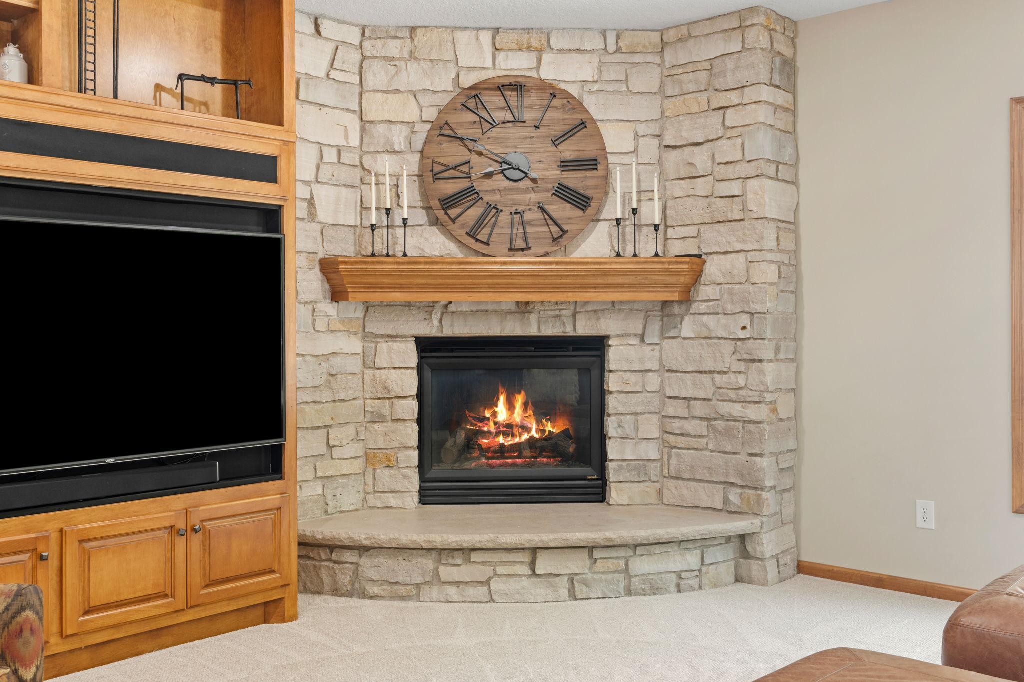 14907 Wildwood Court