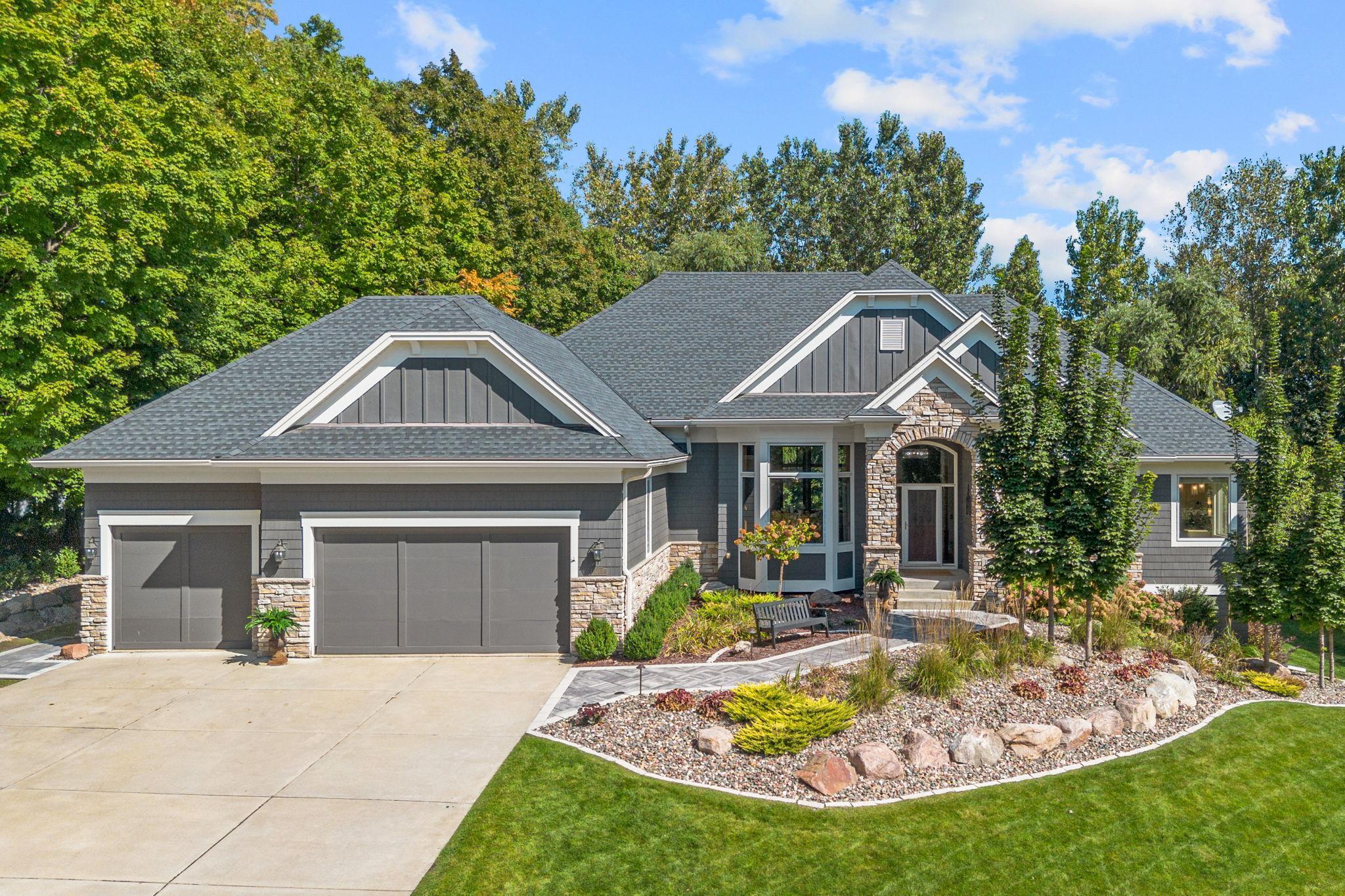 14907 Wildwood Court