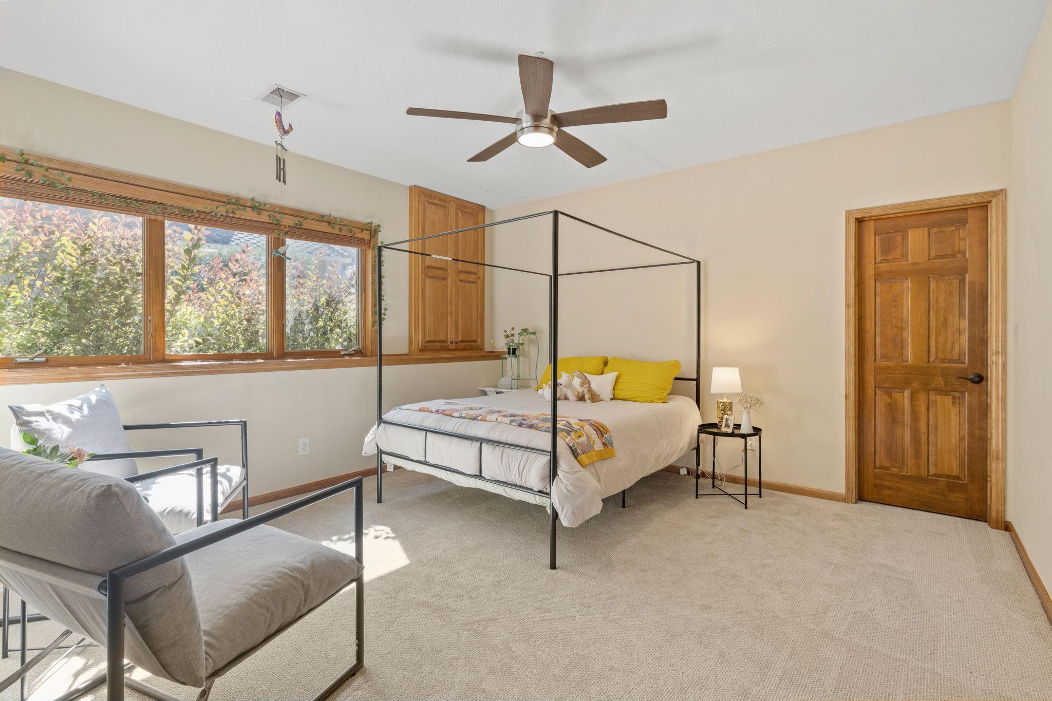 14907 Wildwood Court