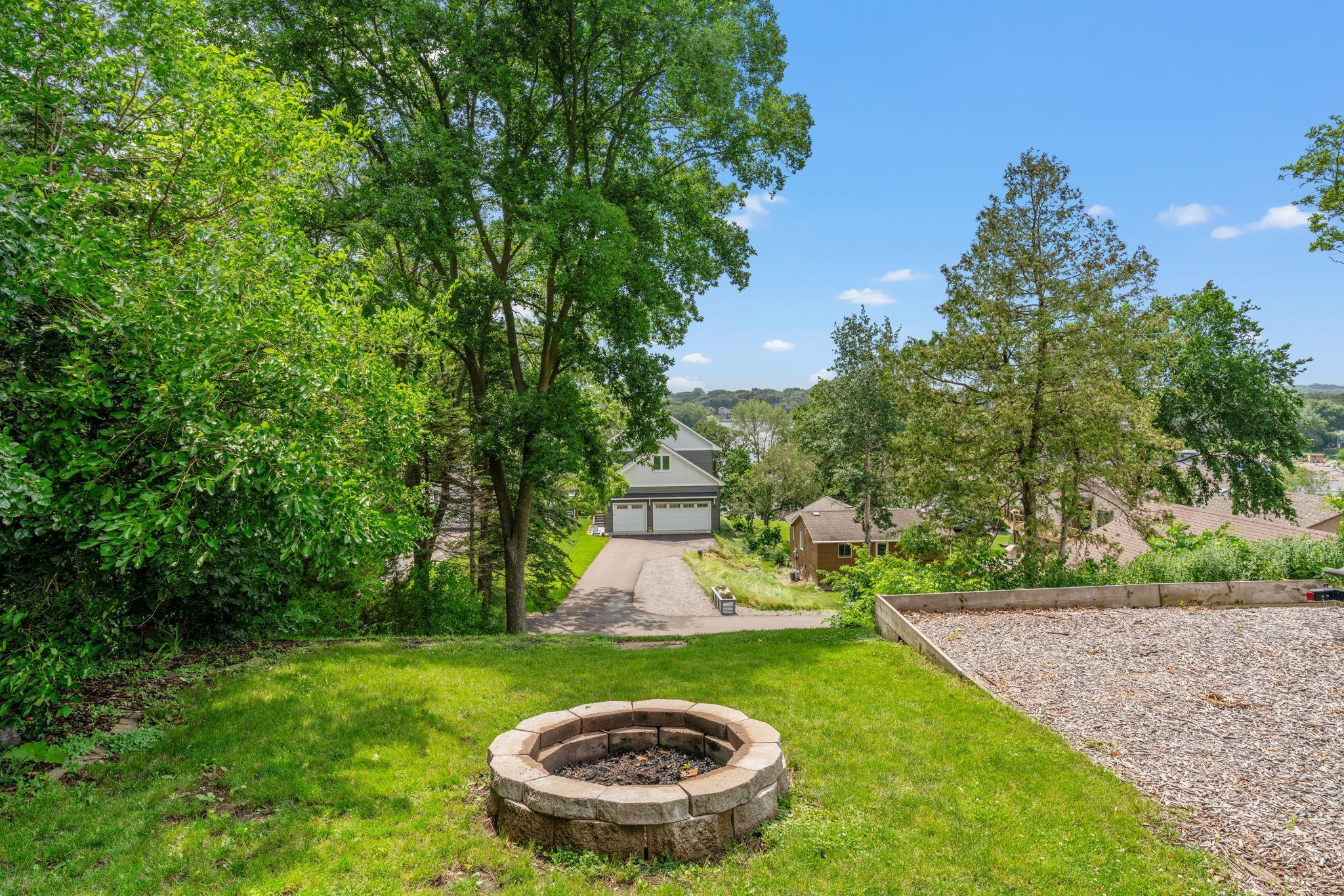 16129 Northwood Road NW