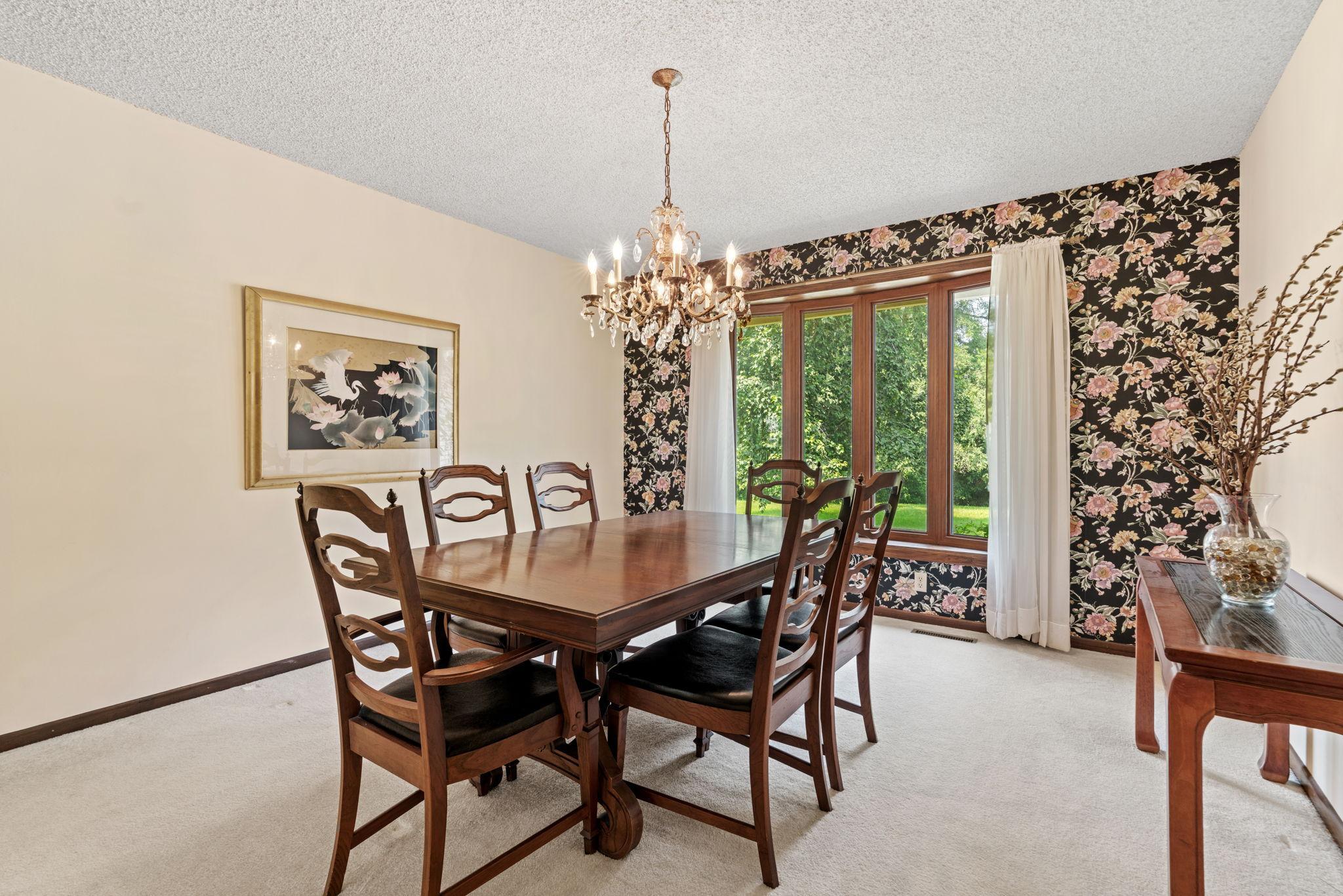 13200 Henning Circle NE