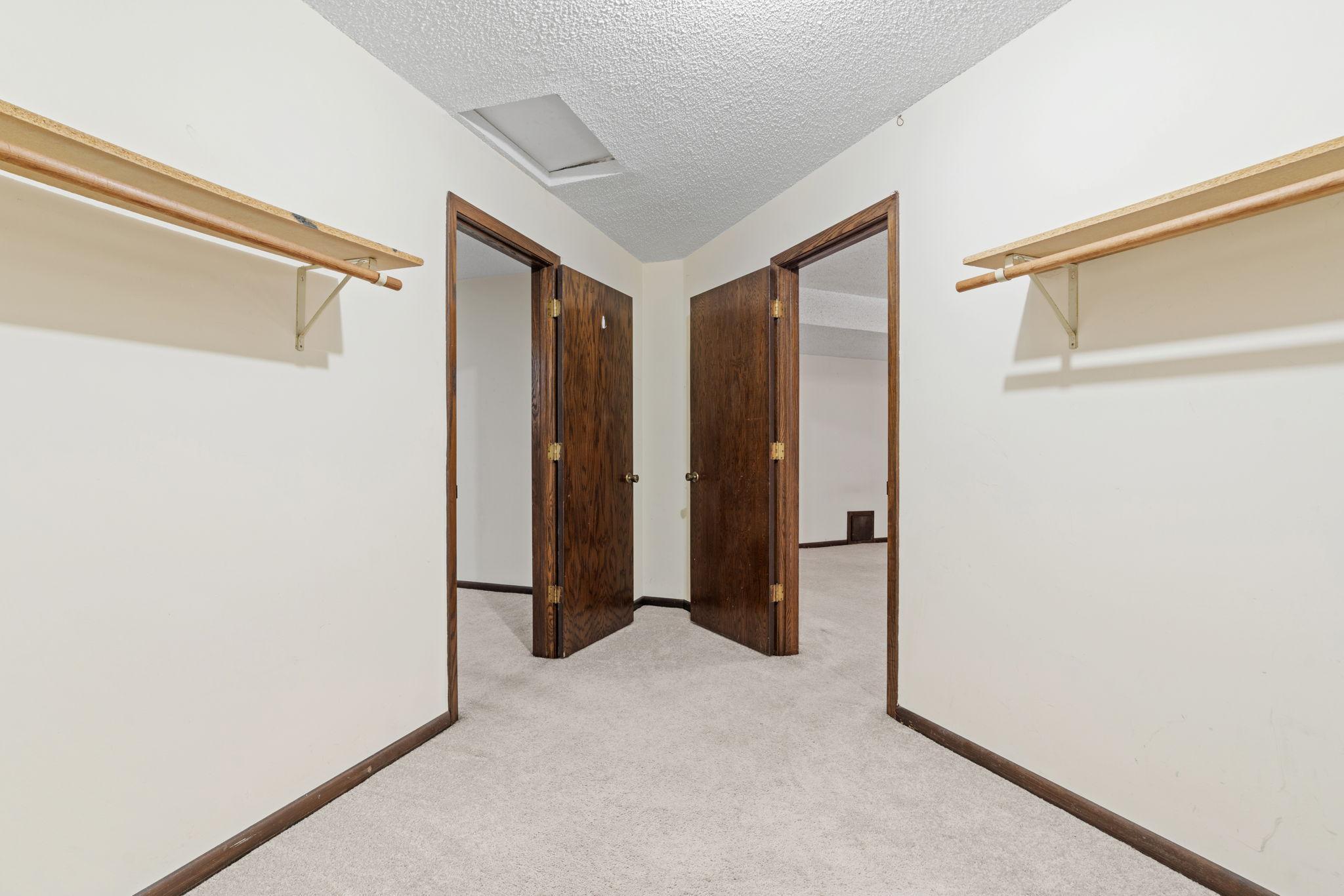 13200 Henning Circle NE