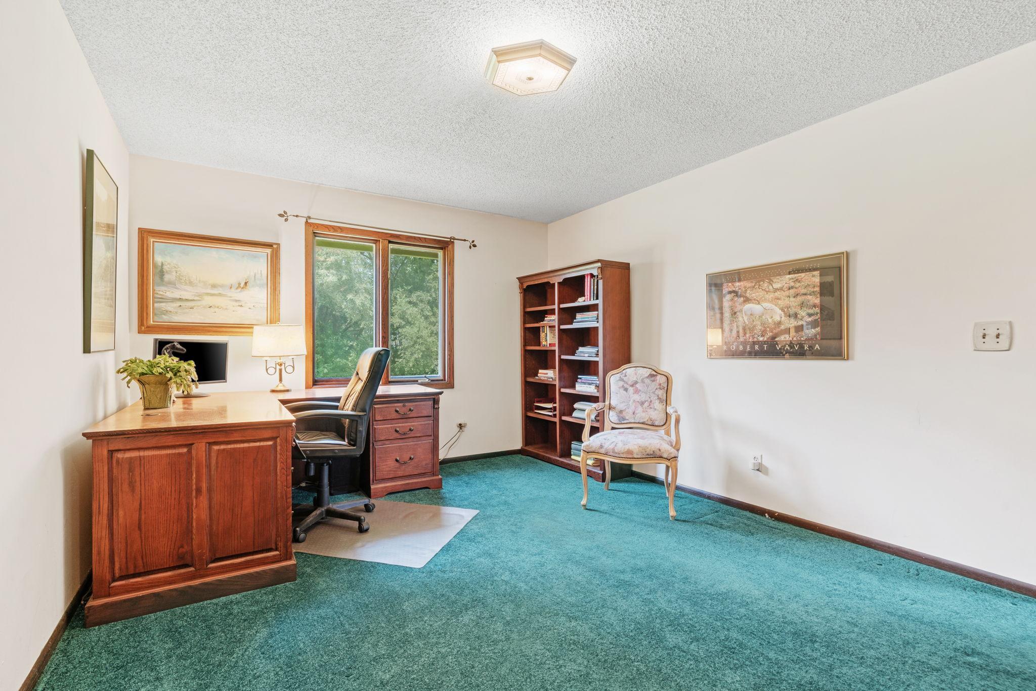 13200 Henning Circle NE