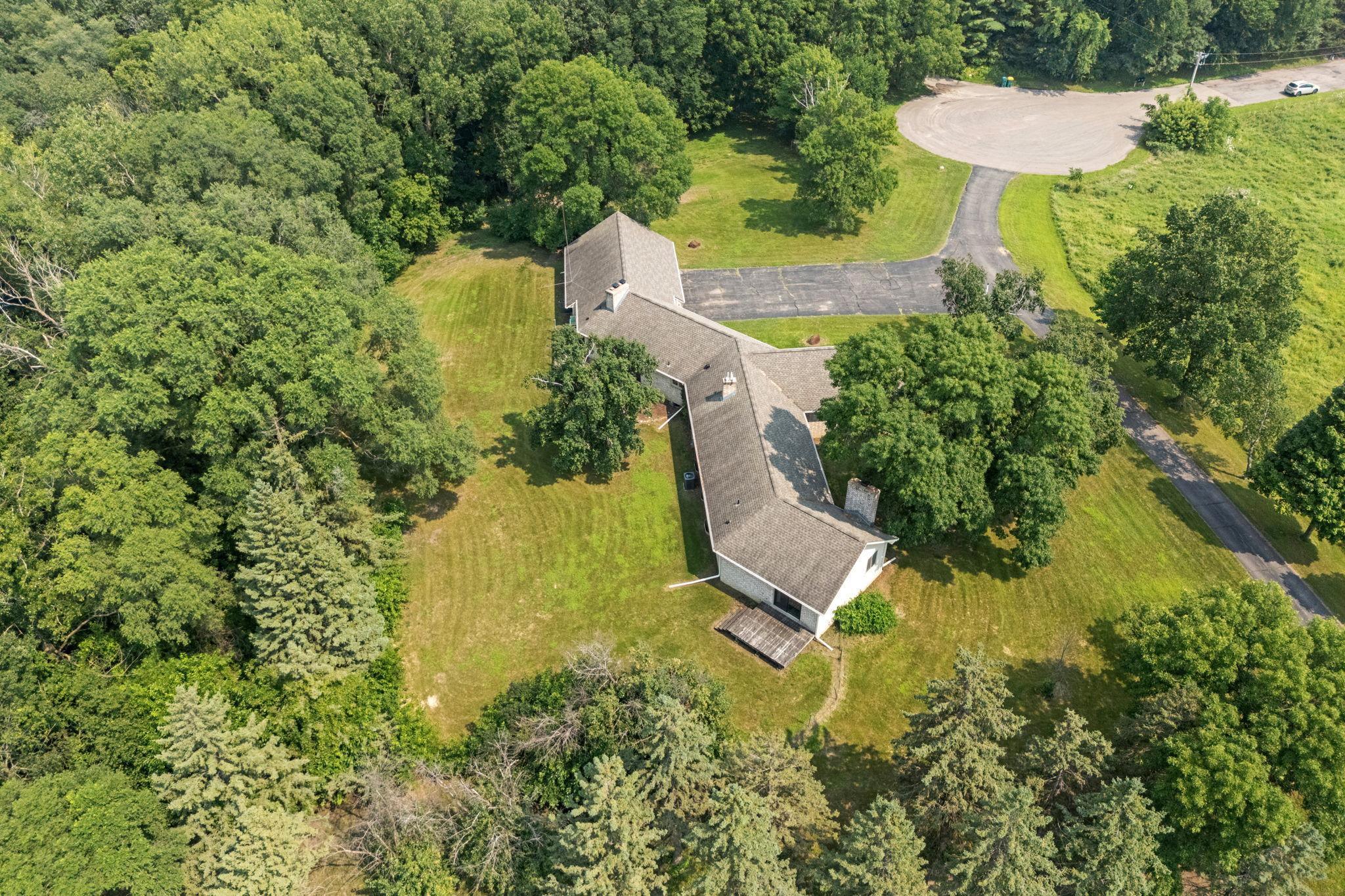 13200 Henning Circle NE