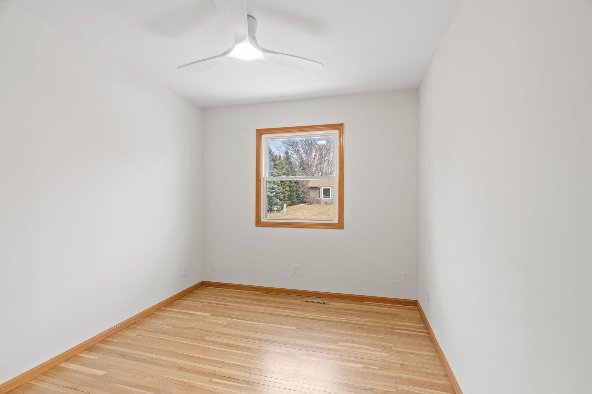 14858 Oakland Beach Avenue SE