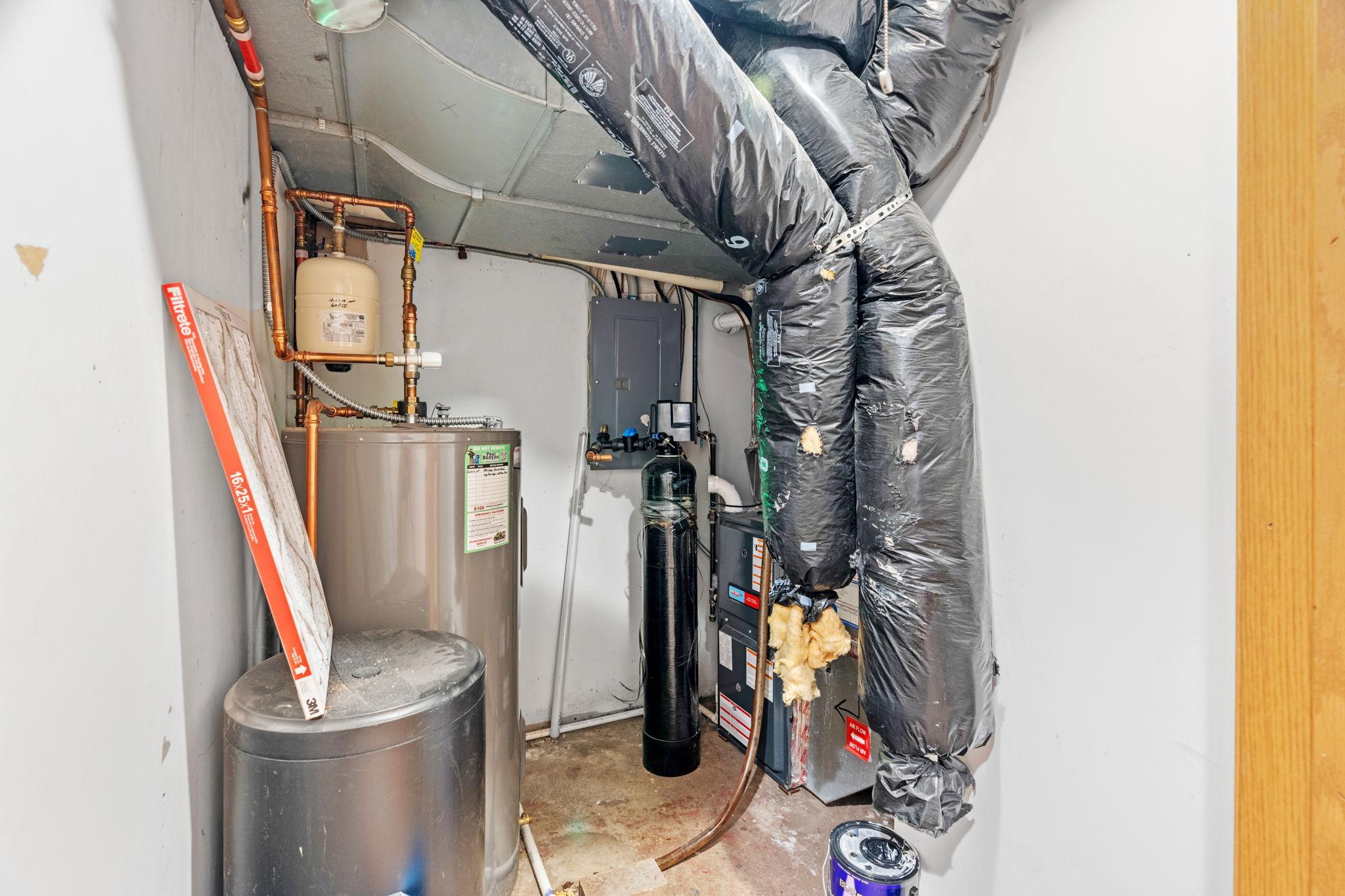 14858 Oakland Beach Avenue SE