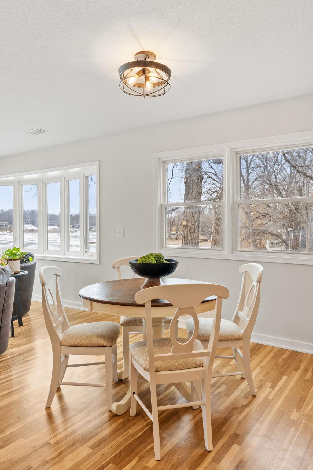 14858 Oakland Beach Avenue SE