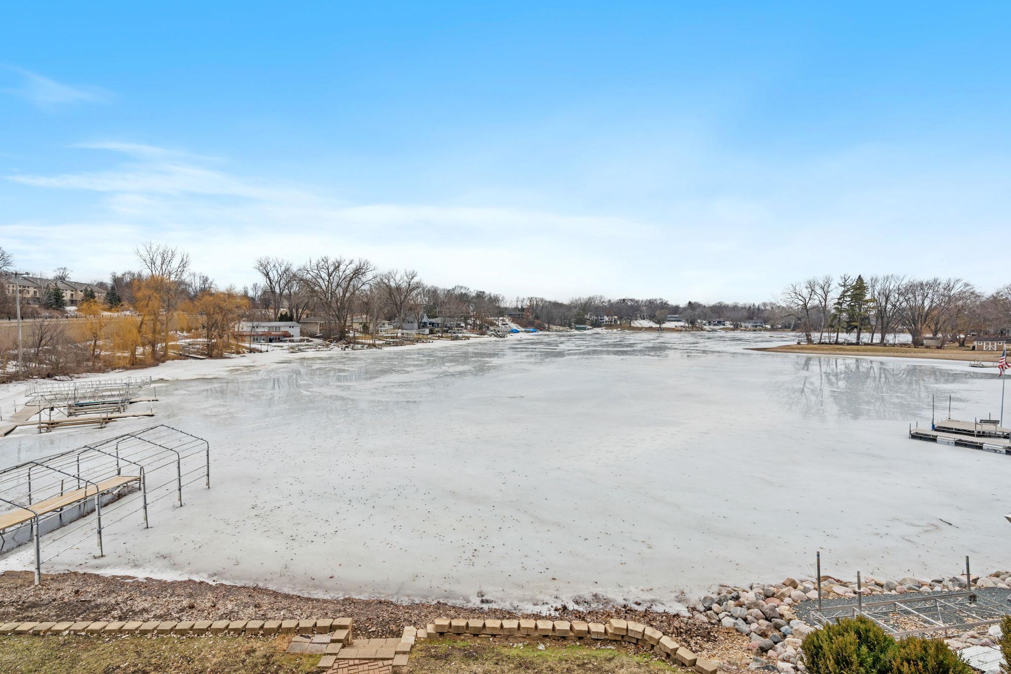 14858 Oakland Beach Avenue SE