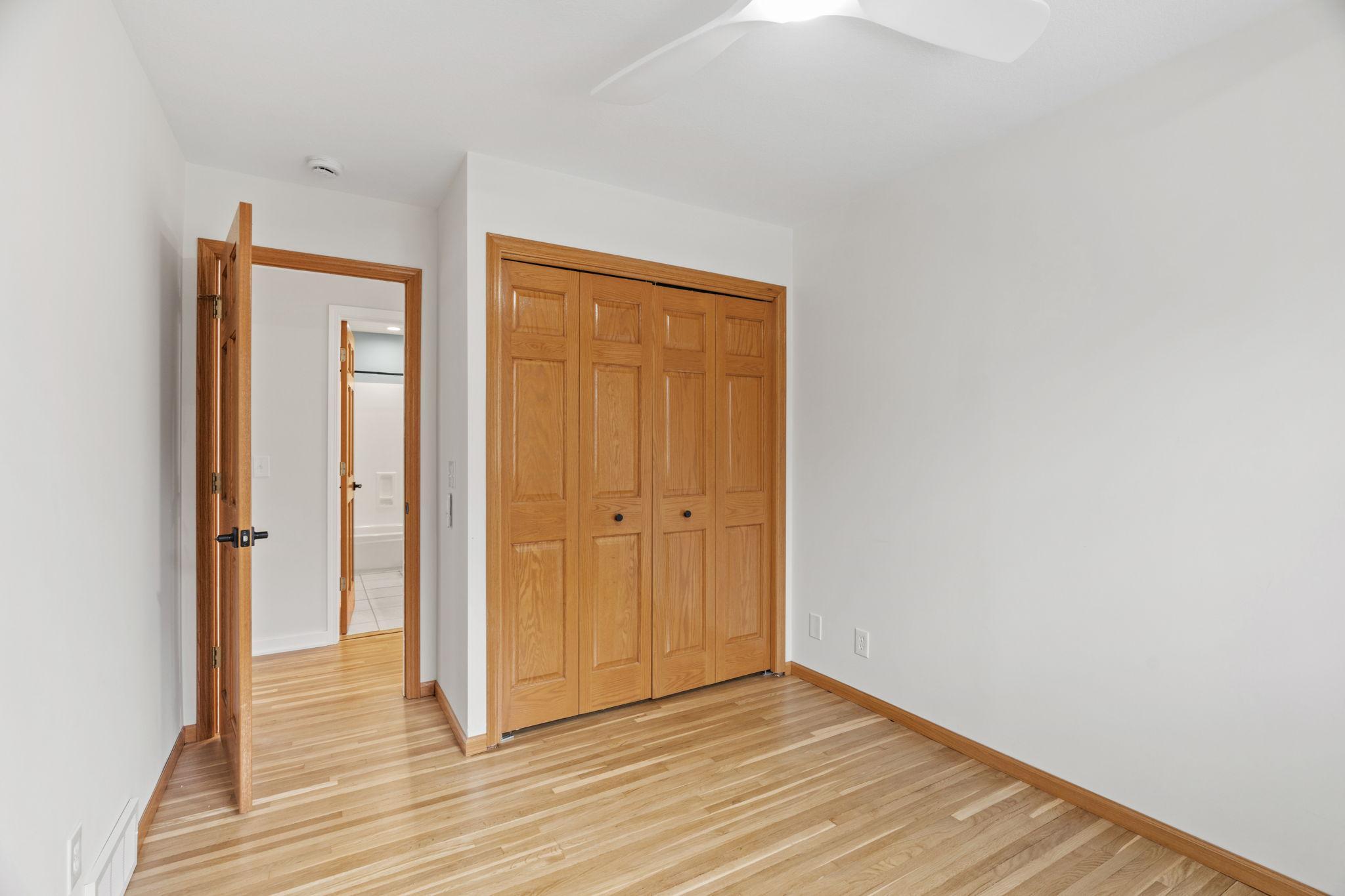 14858 Oakland Beach Avenue SE