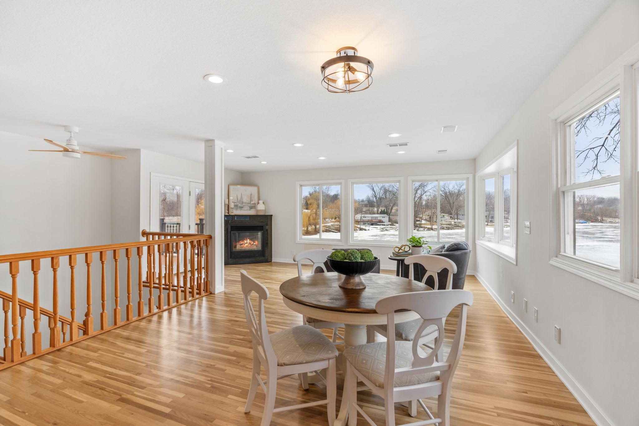 14858 Oakland Beach Avenue SE