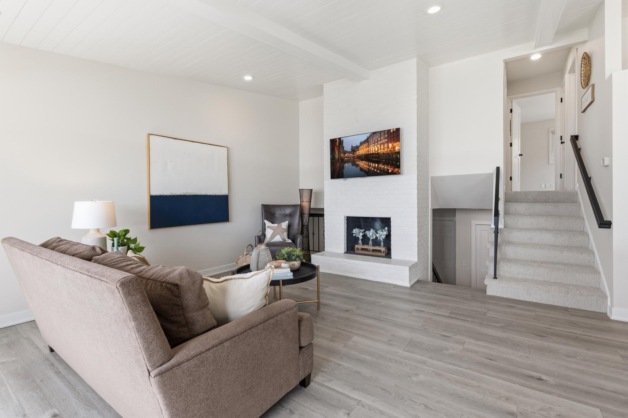 4090 Wagon Bridge Circle