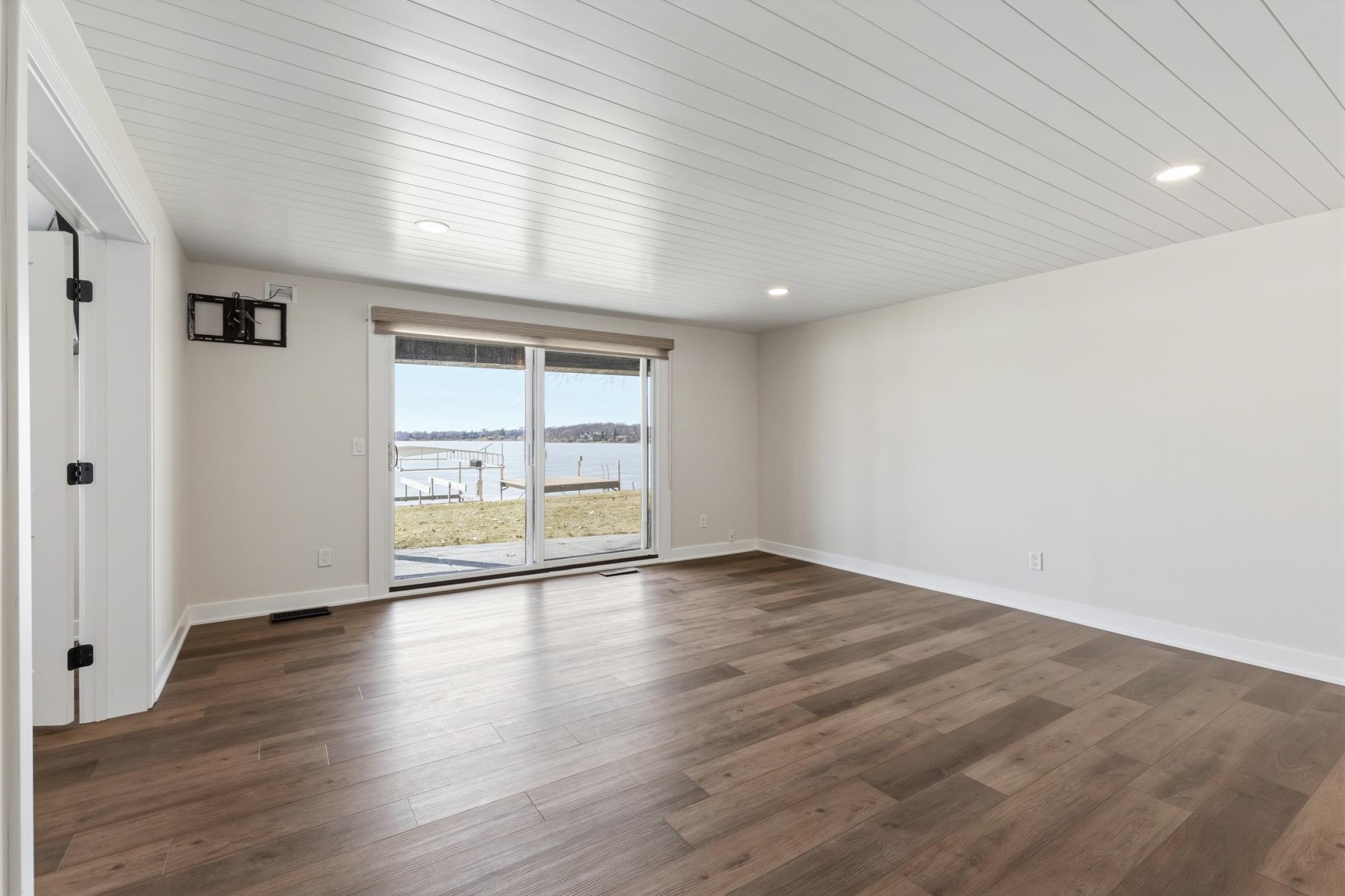 4090 Wagon Bridge Circle