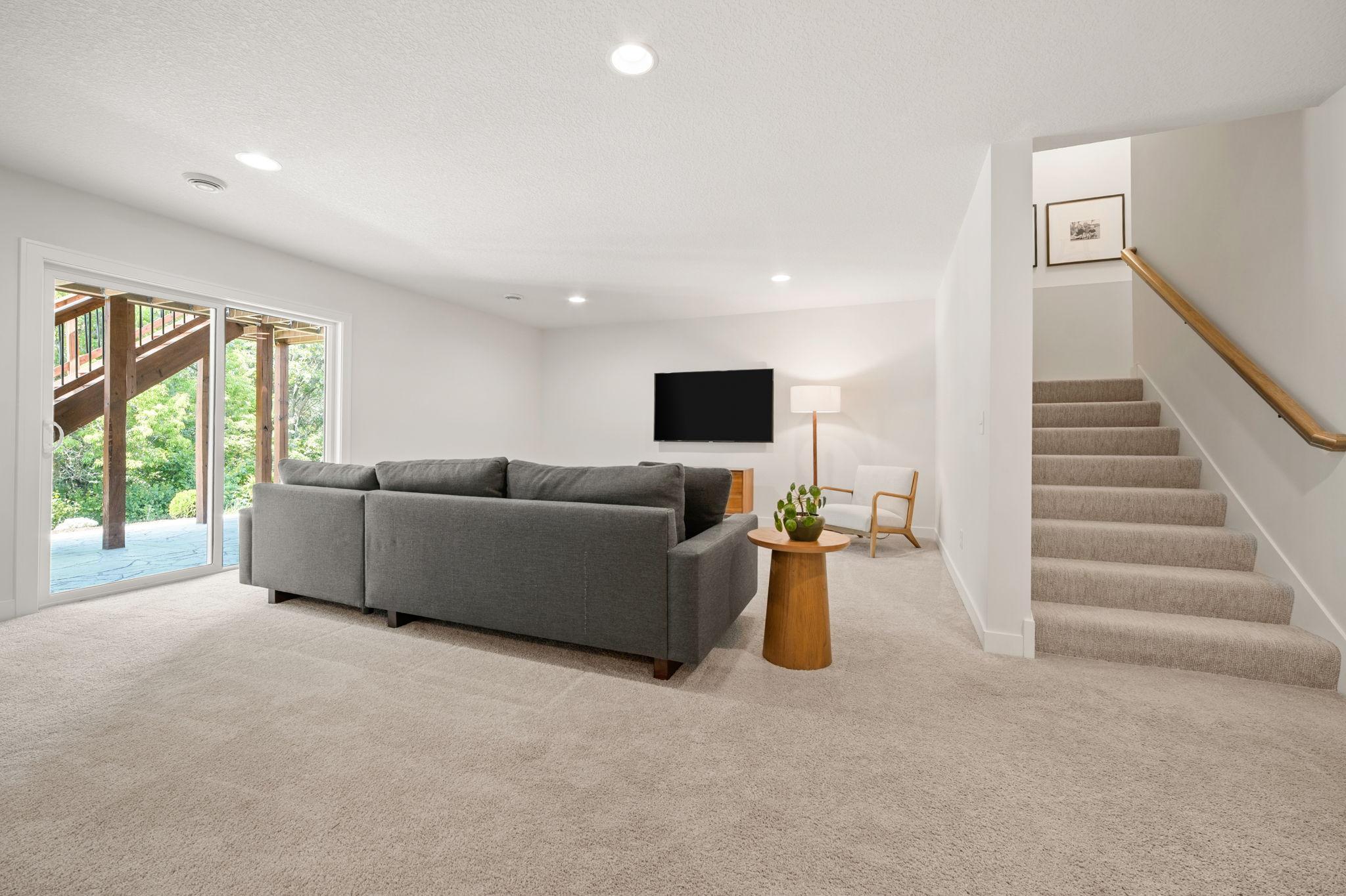 5090 Boulder Lane