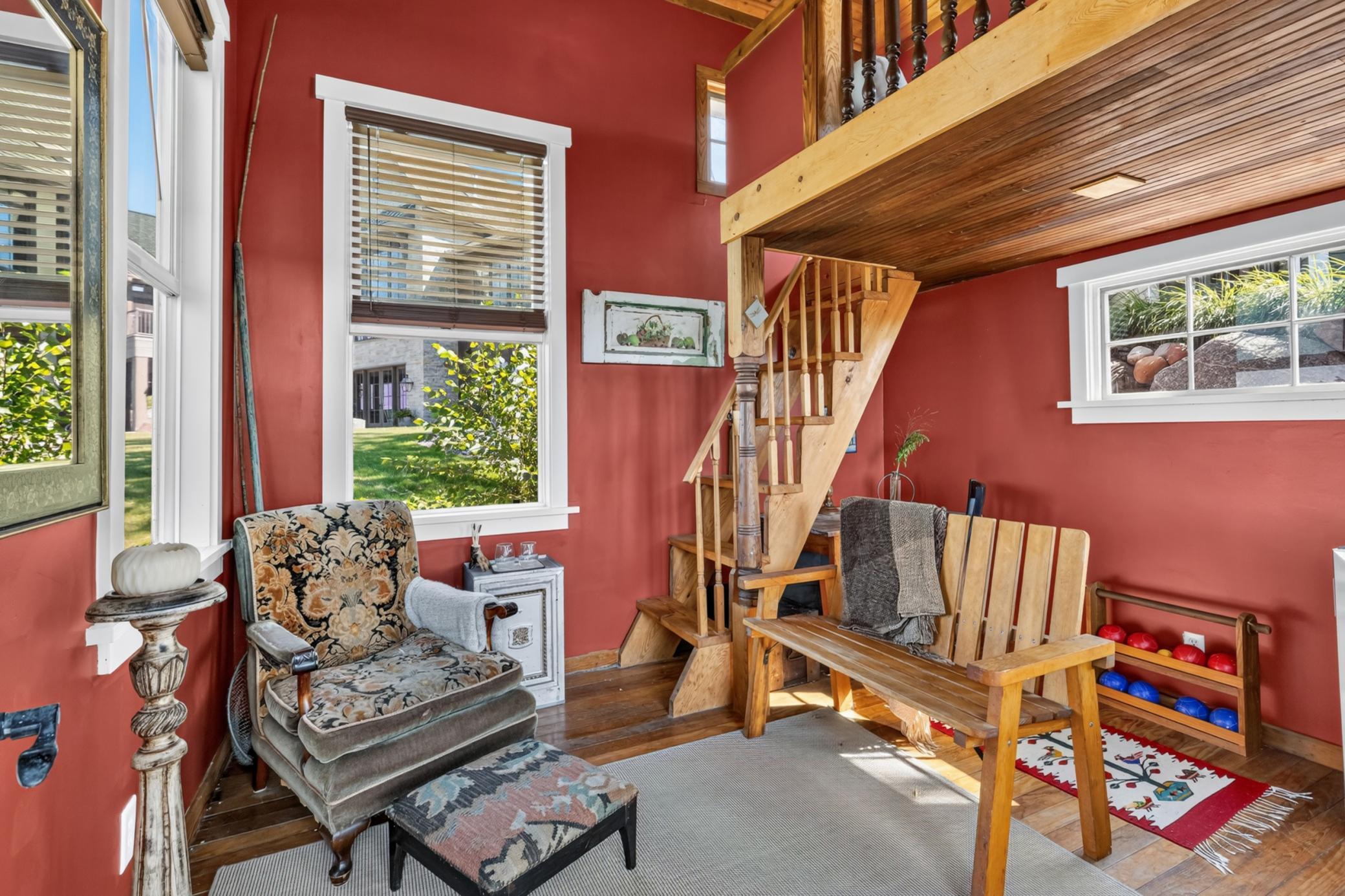 5488 Fairlawn Shores Trail SE