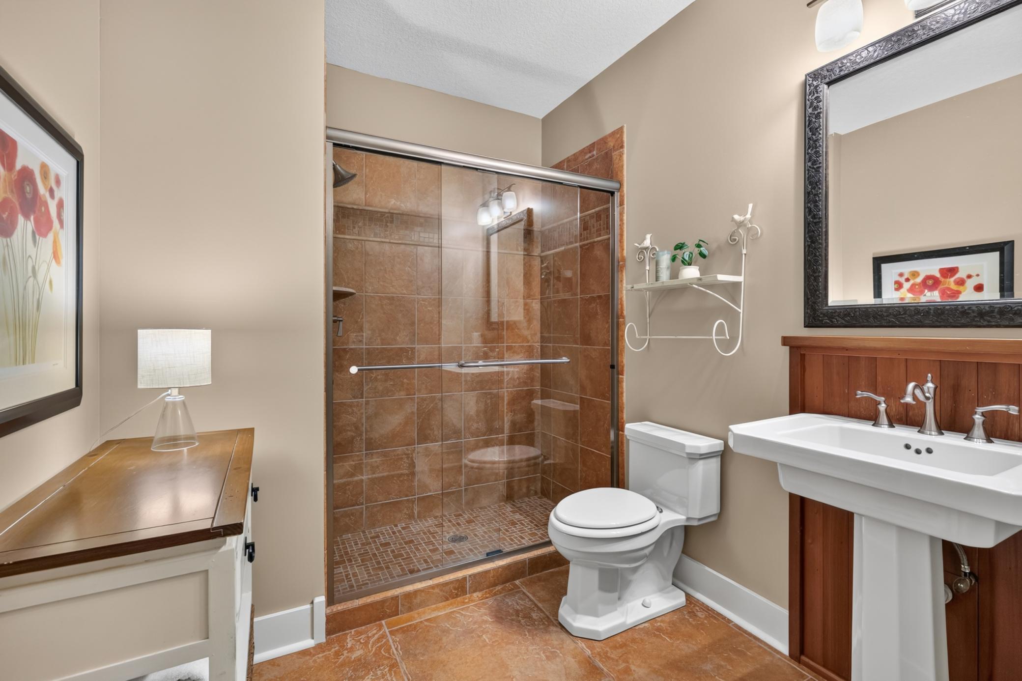 5488 Fairlawn Shores Trail SE