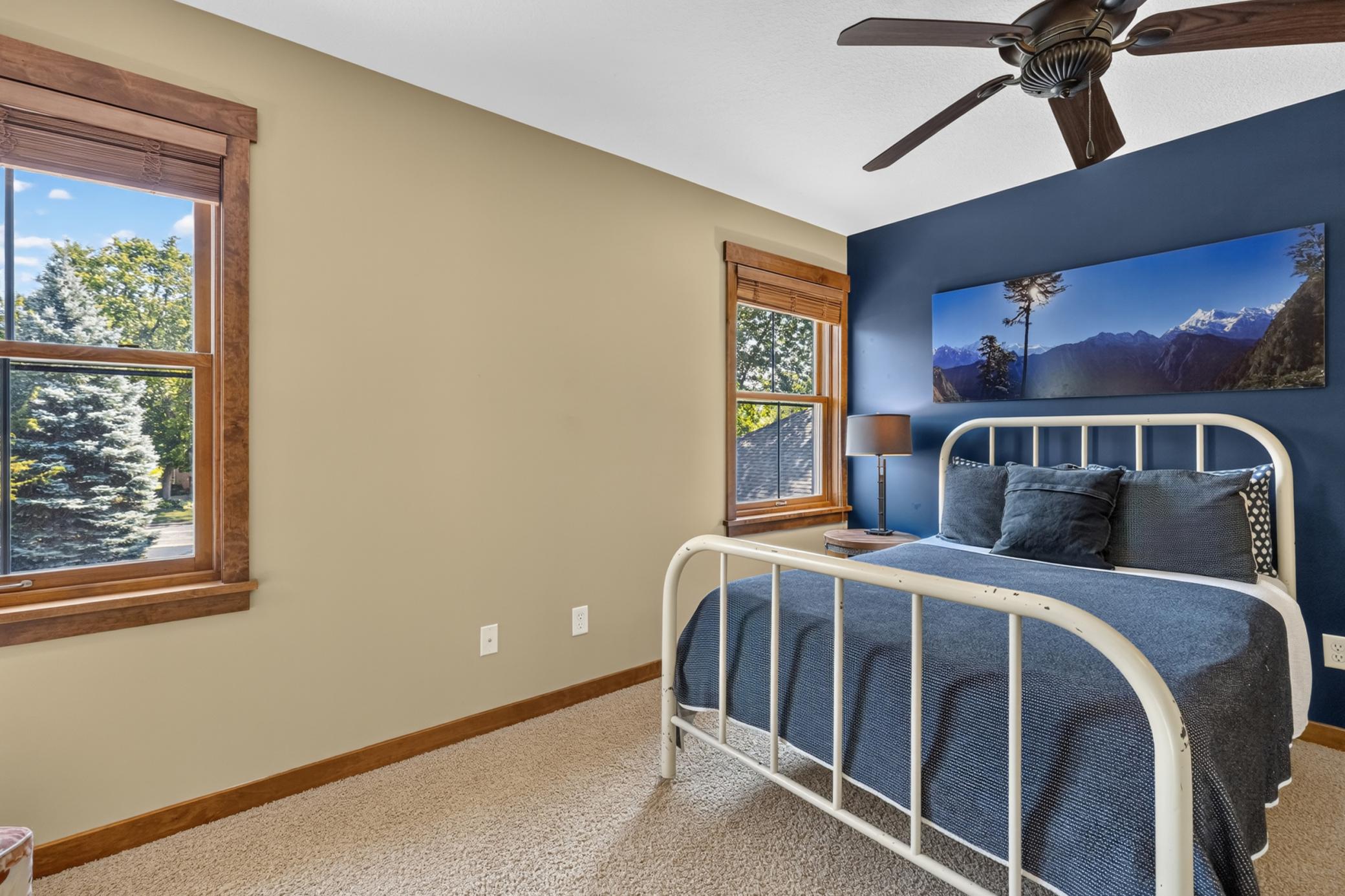 5488 Fairlawn Shores Trail SE