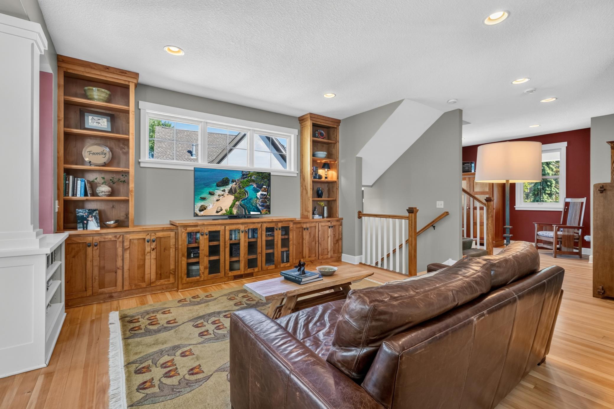 5488 Fairlawn Shores Trail SE