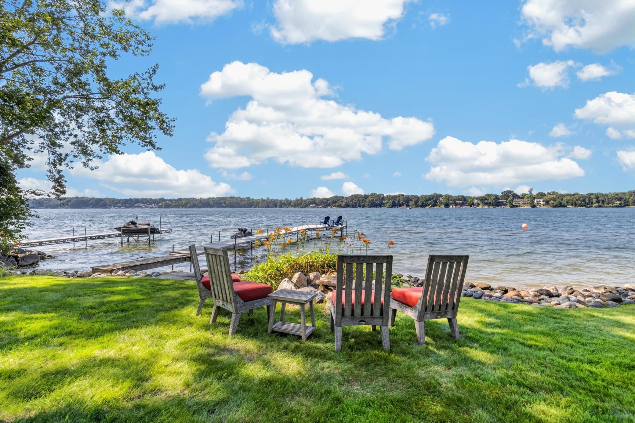 5488 Fairlawn Shores Trail SE